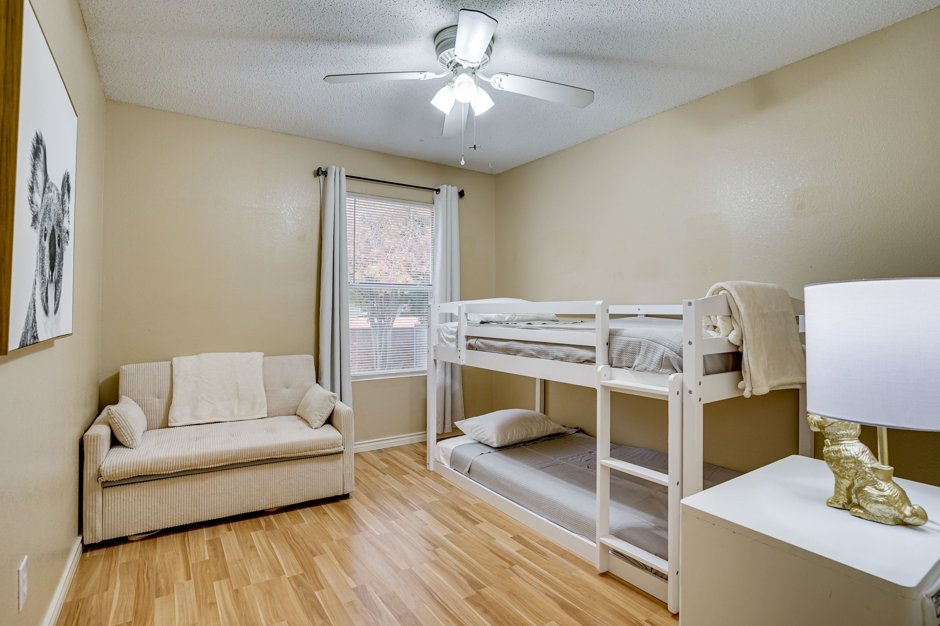 Bedroom 3 | Twin Bunk Bed