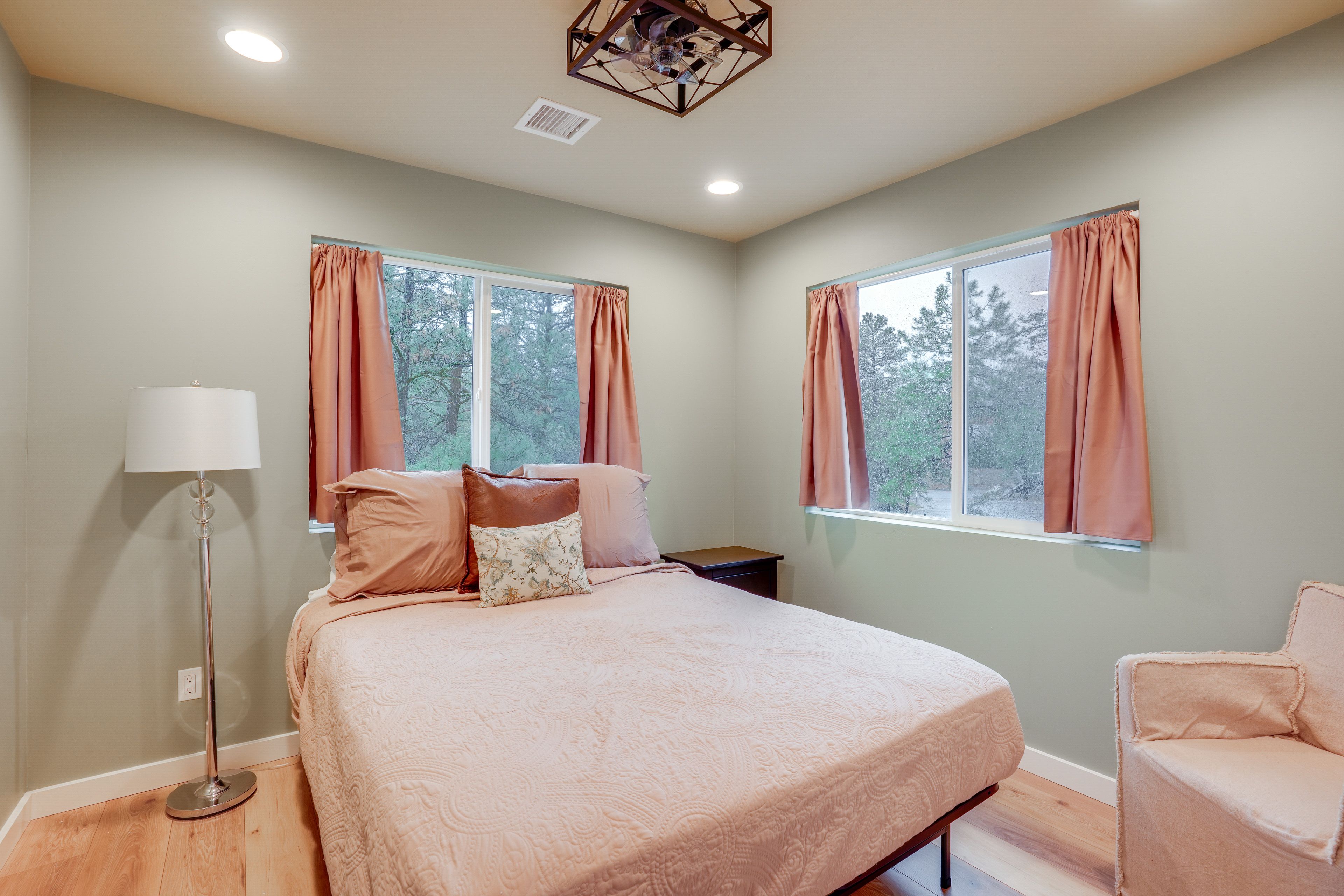 Bedroom 2 | Full Bed