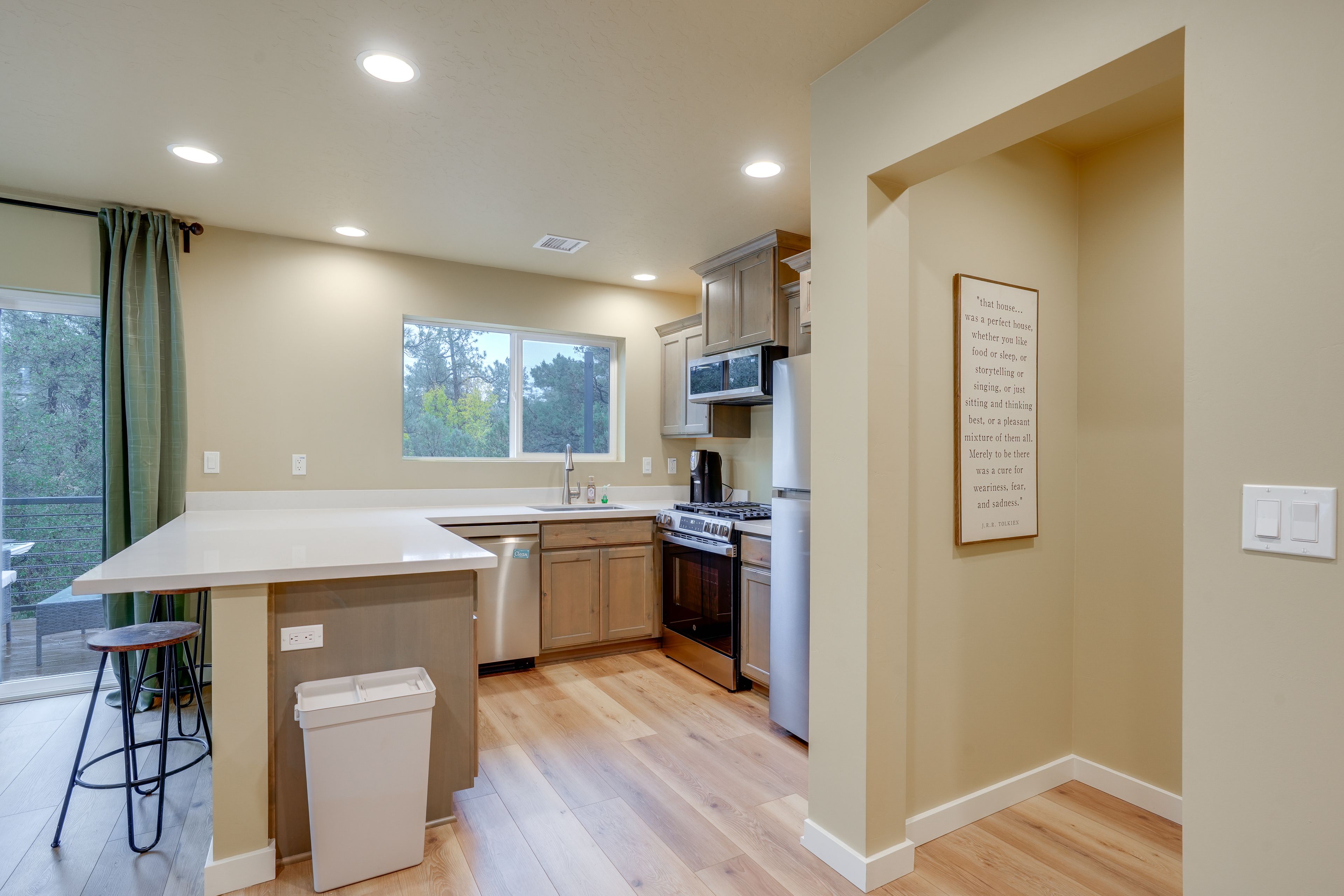 Kitchen | Single-Story Living Space | Free WiFi | Central Heat & A/C