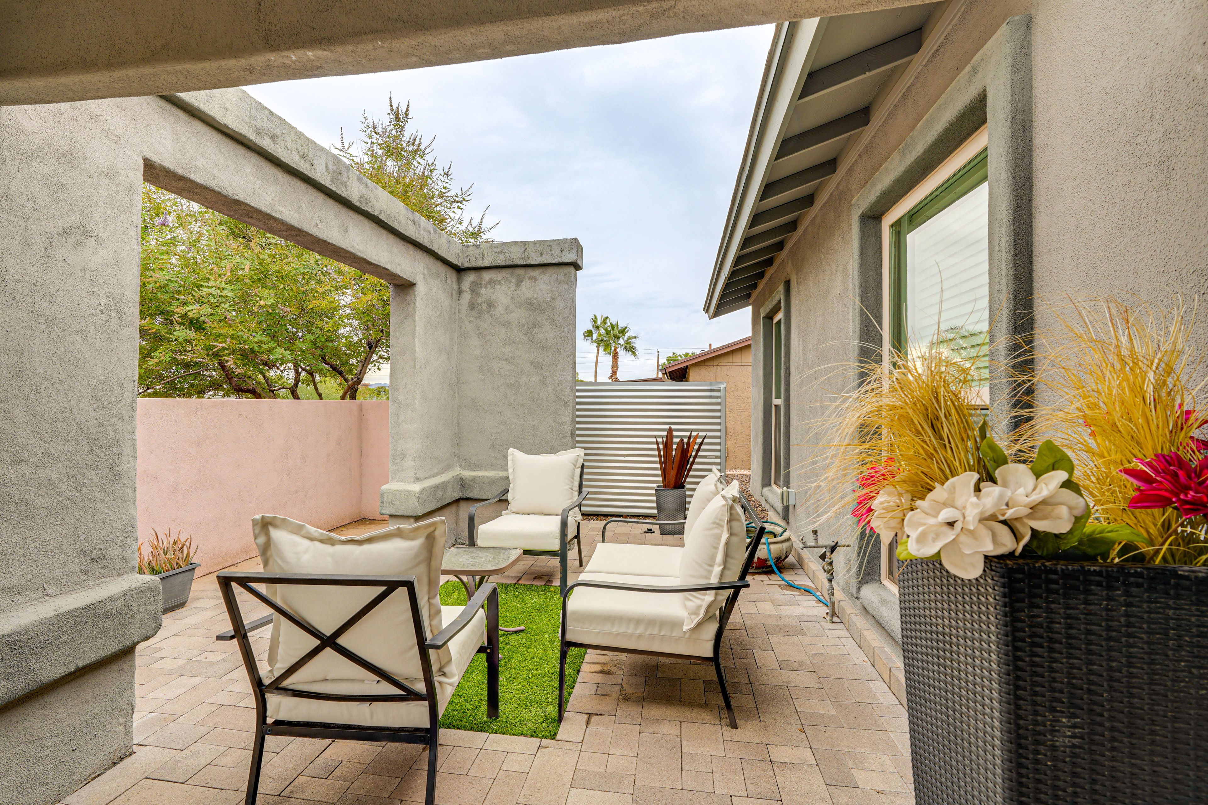 Front Patio | Private Entrance