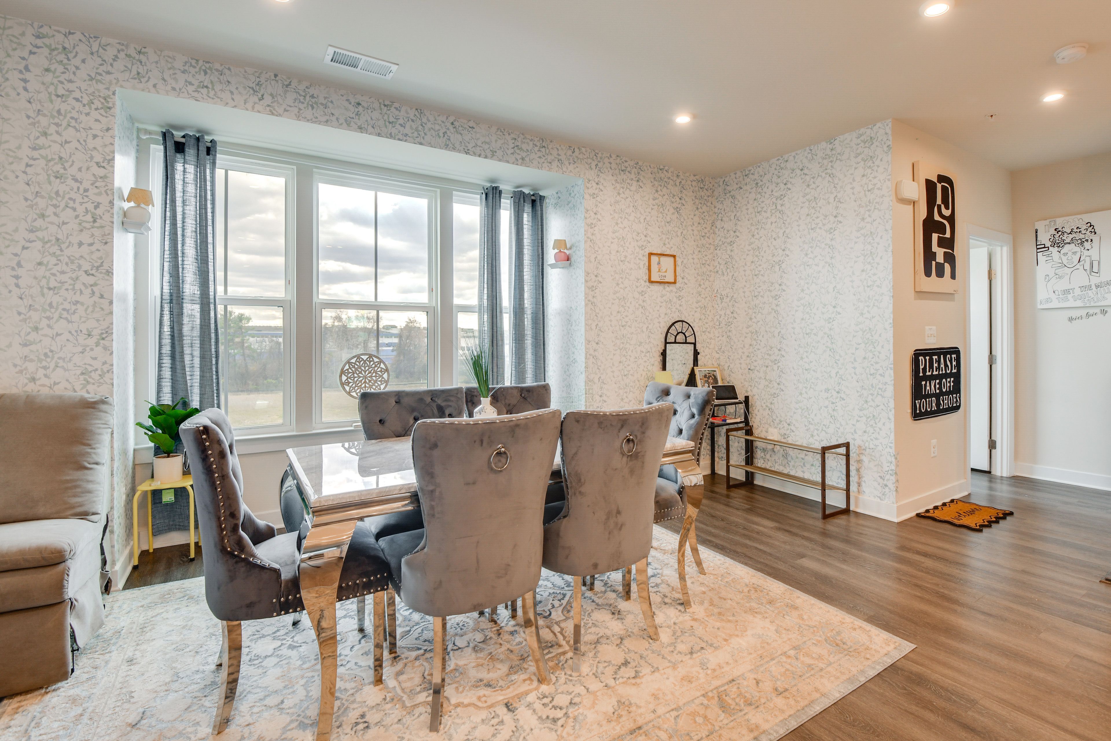 Dining Area | Dishware & Flatware | Main Level