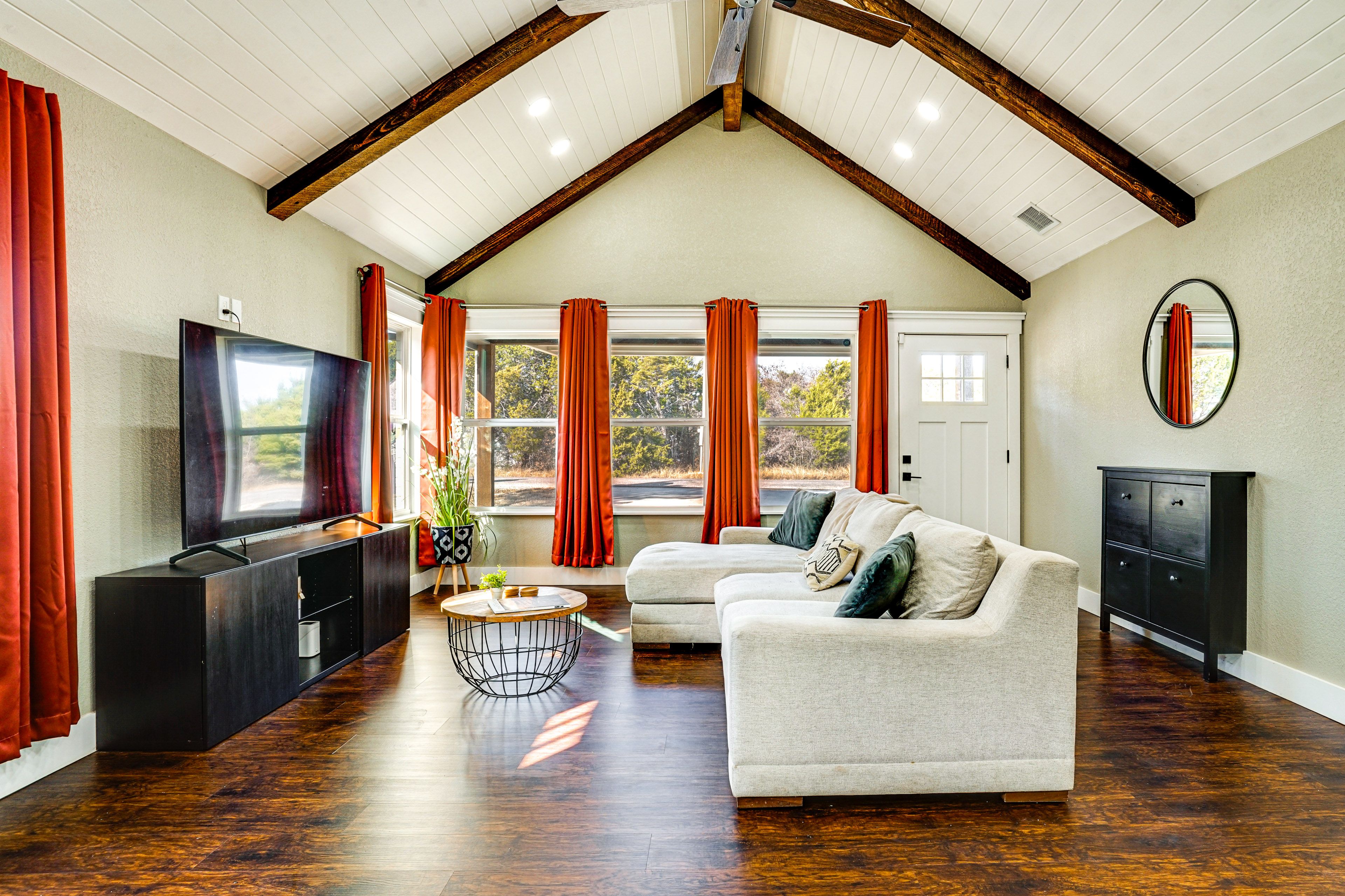 Living Room | Queen Sleeper Sofa | Smart TV