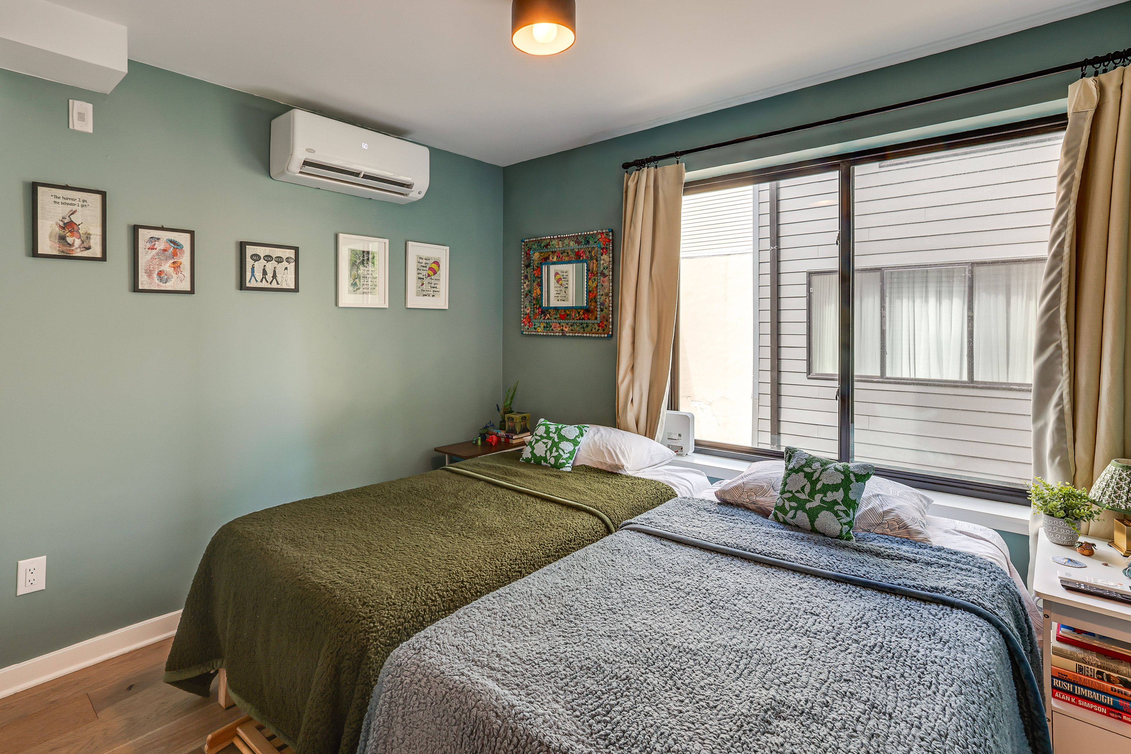 Bedroom 2 | 2 Twin Beds | 1st Floor