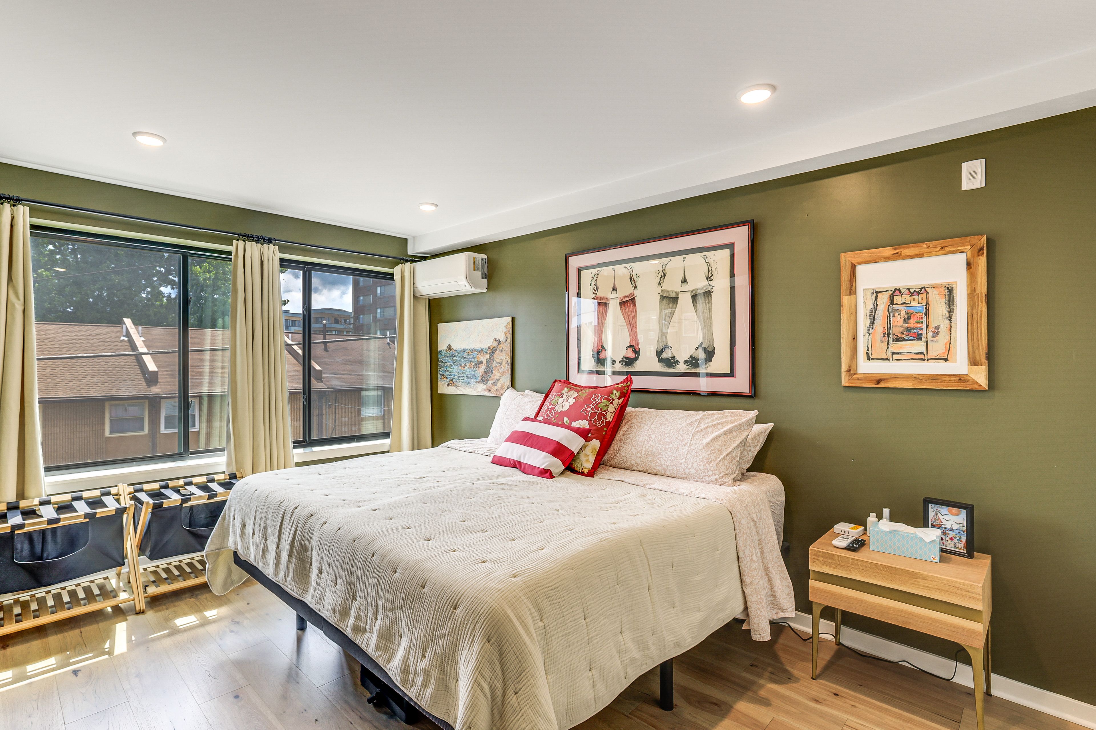 Bedroom 1 | King Bed | 2nd Floor