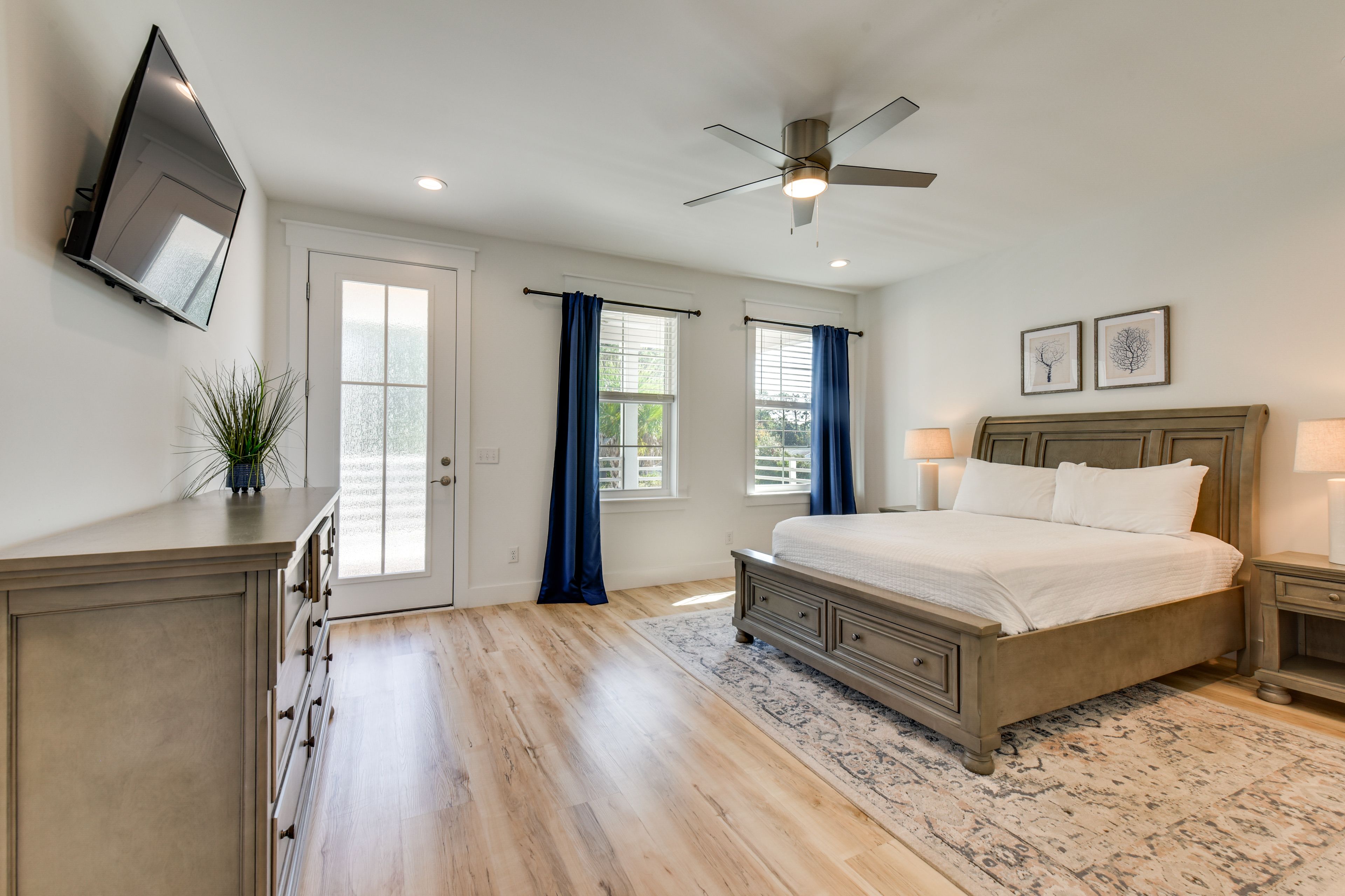 Bedroom 3 | 2nd Floor | Queen Bed