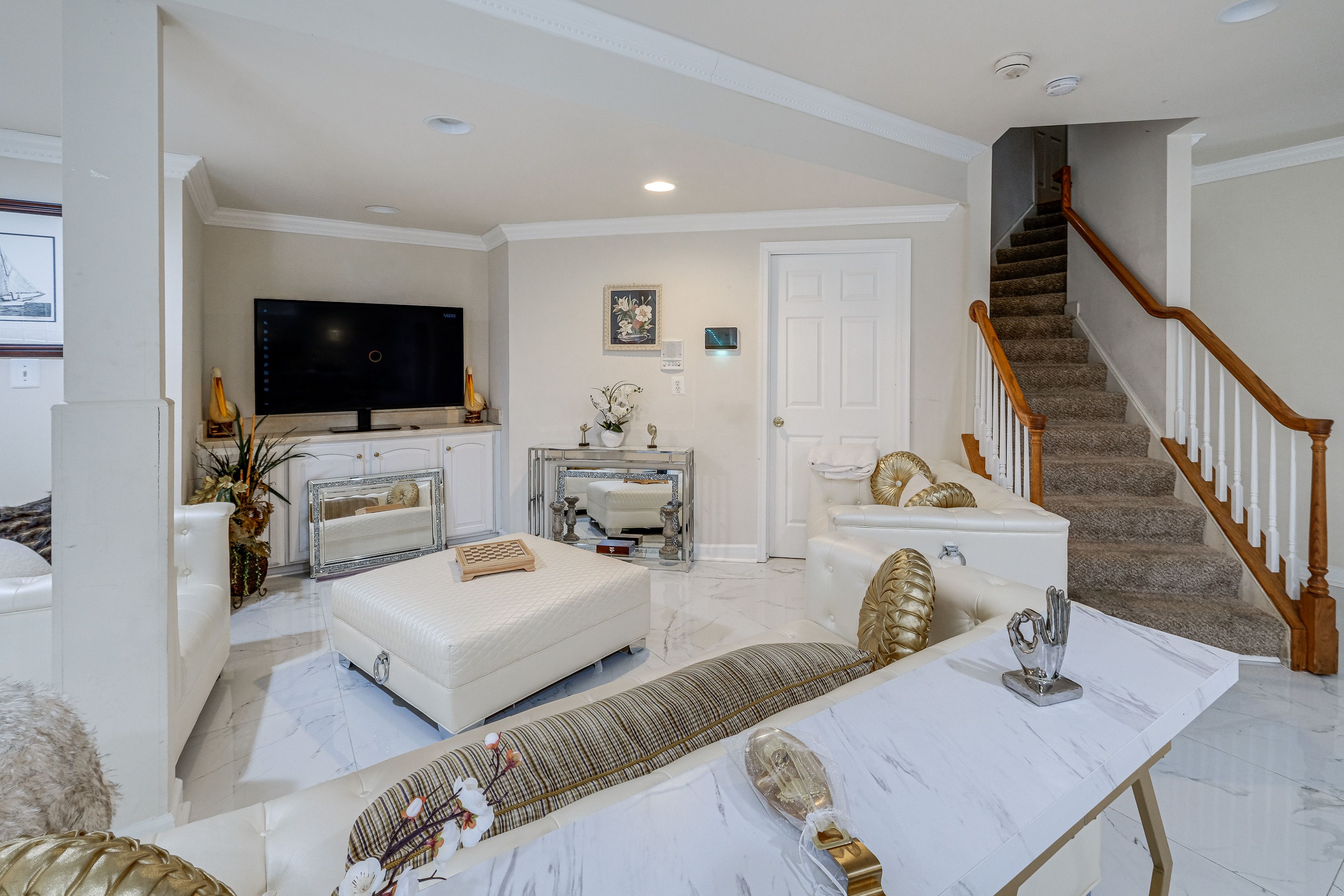 Living Room | Smart TV