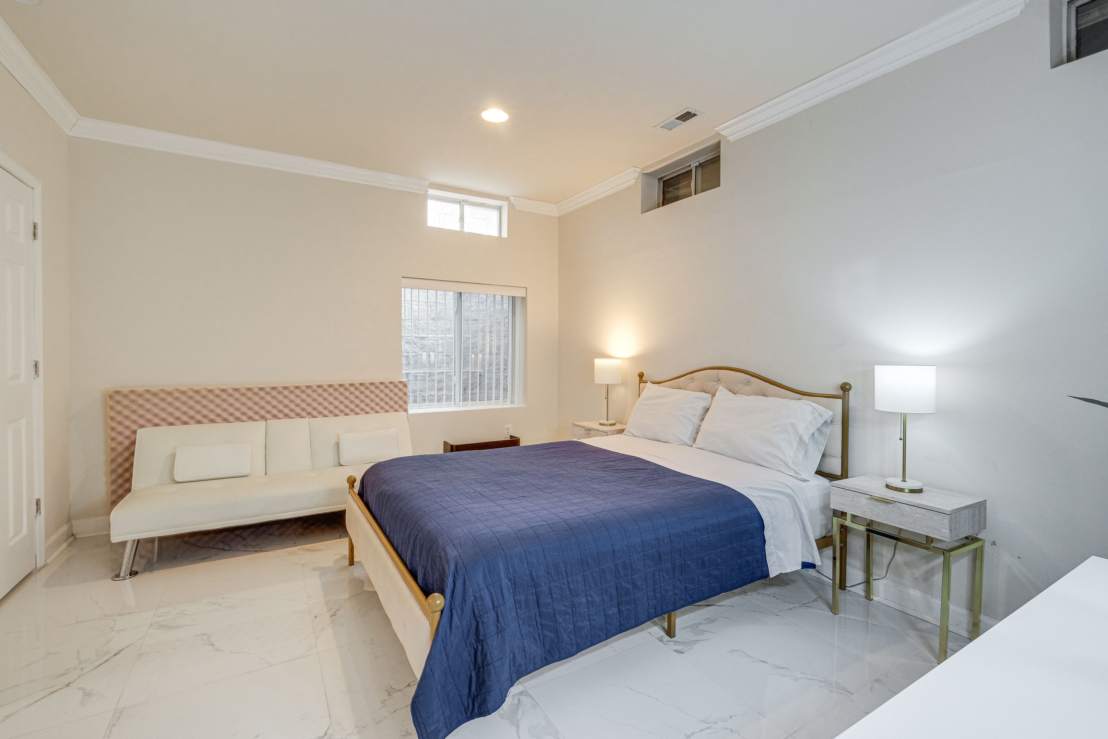 Bedroom 2 | Queen Bed | Full Futon