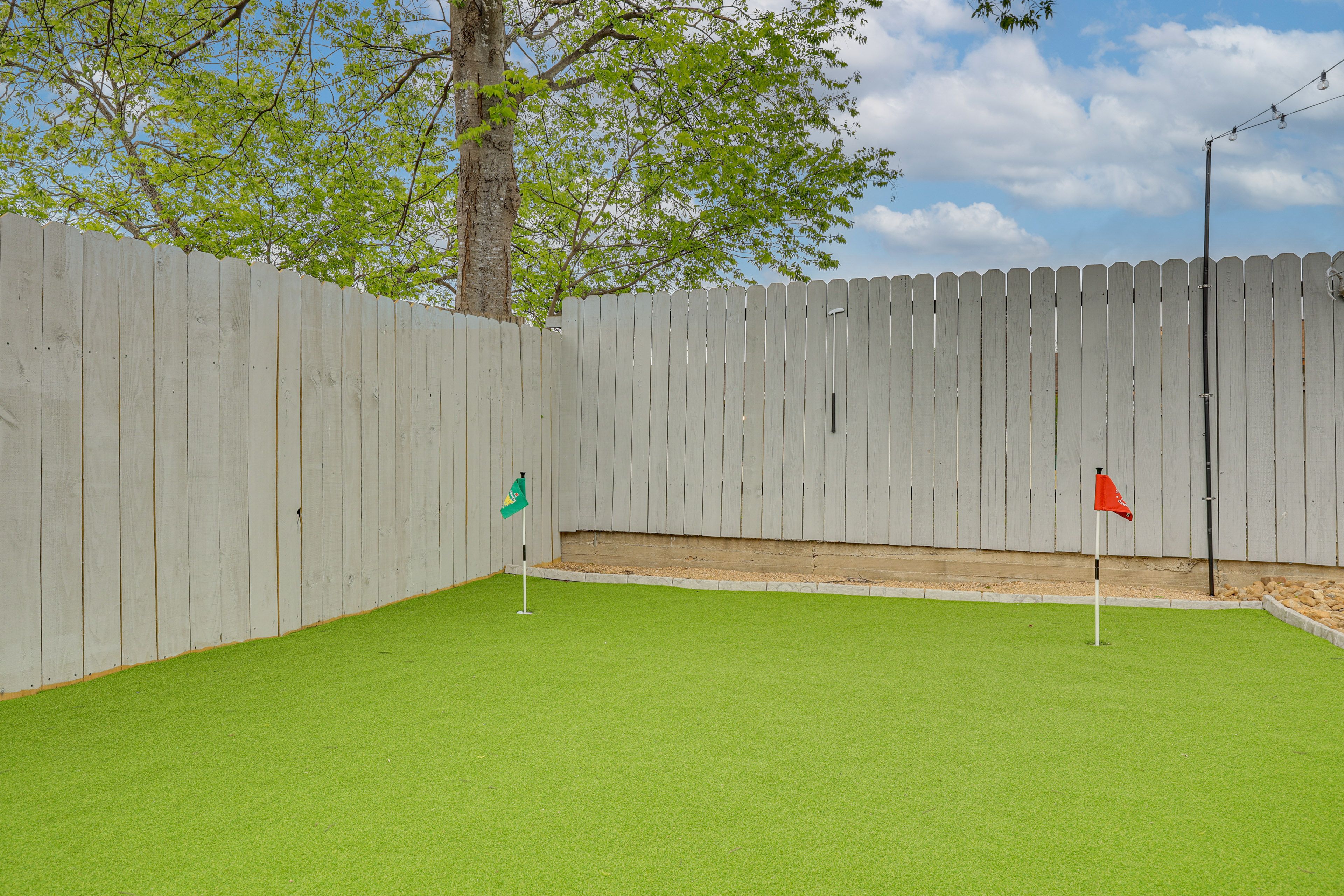 Private Yard | Putt-Putt Golf | Private Pool & Hot Tub