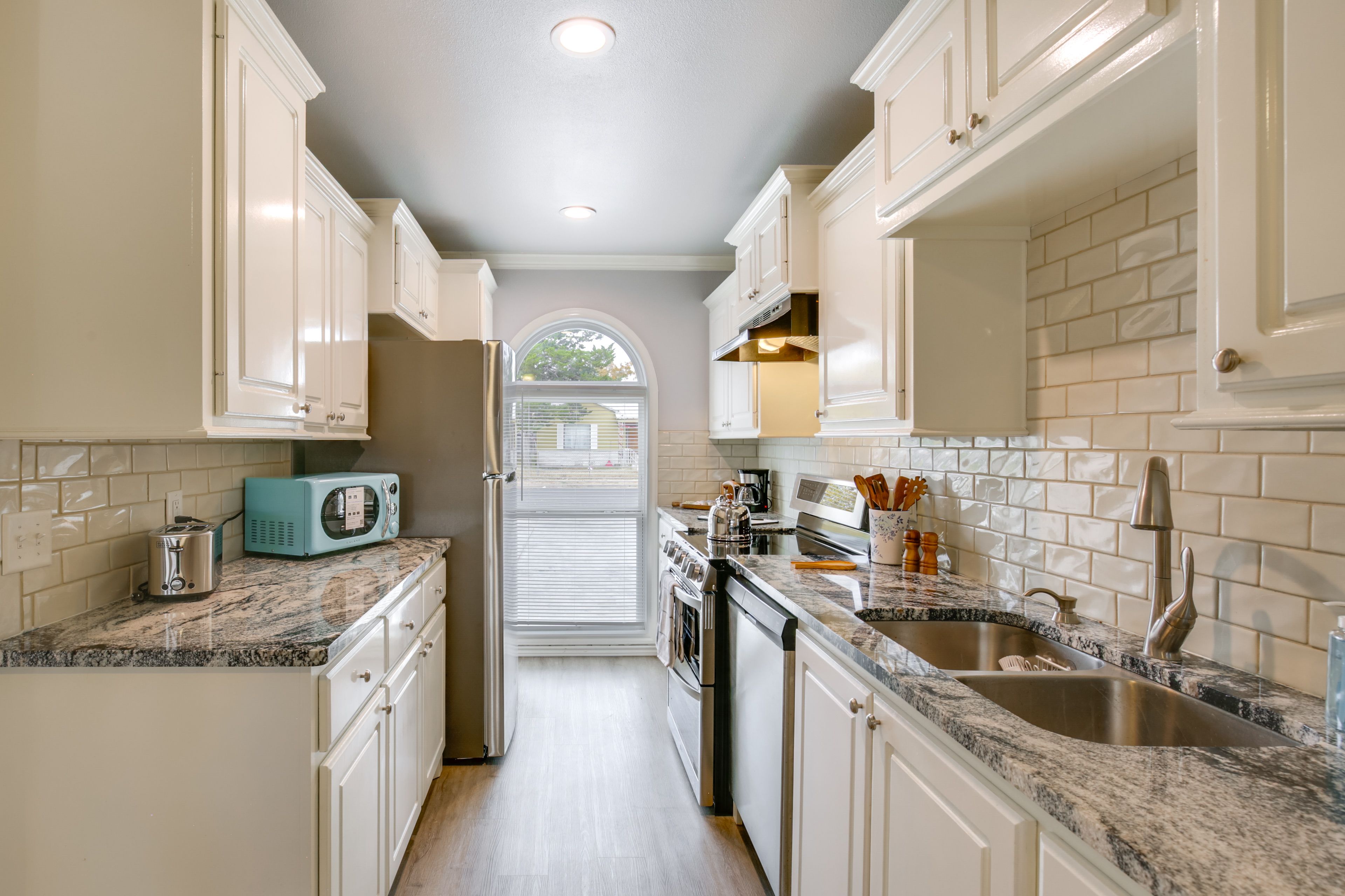 Property Interior | Single-Story Duplex | Free WiFi | Central A/C & Heating