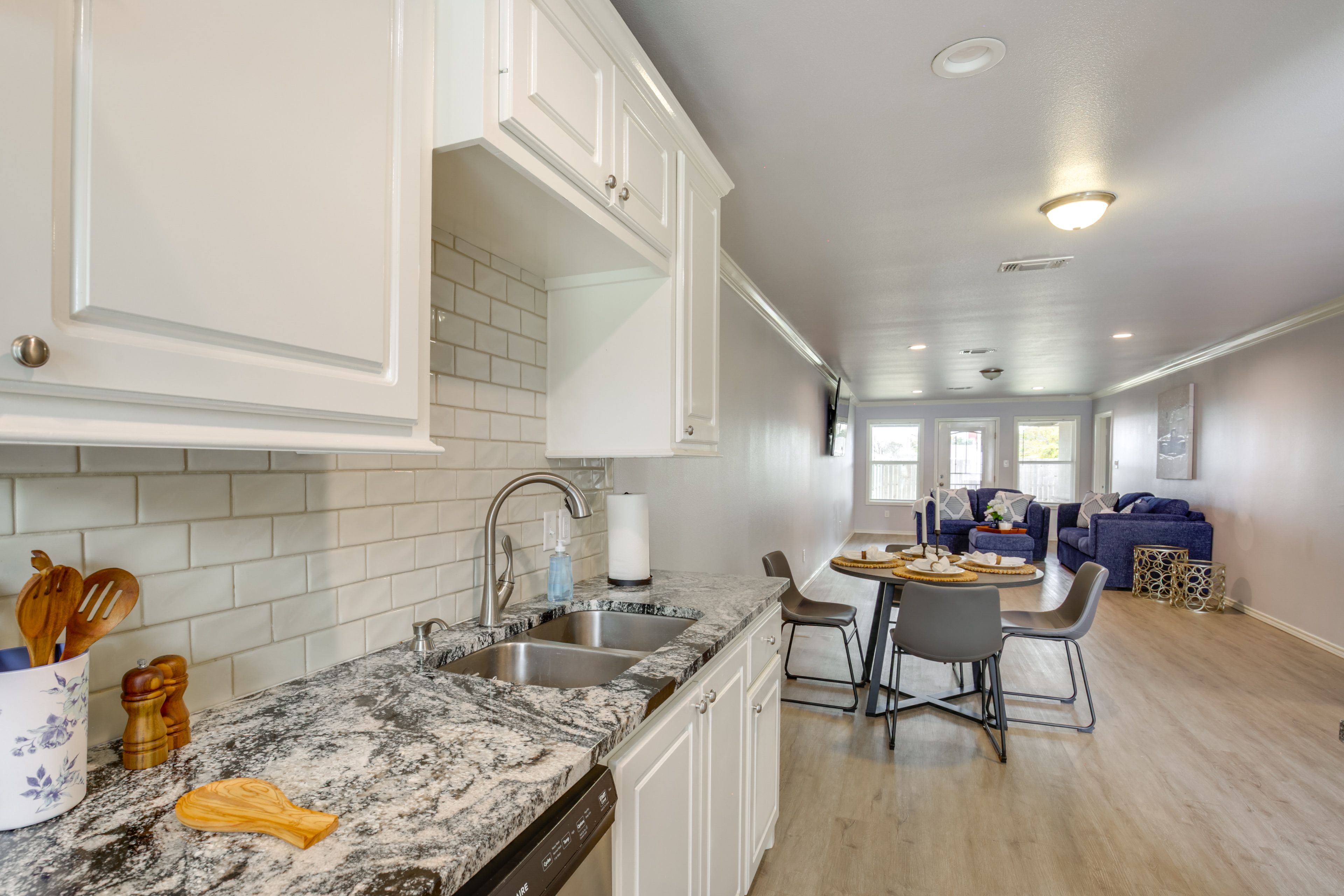 Kitchen | Cooking Basics | Dishwasher | Drip Coffee Maker | Toaster