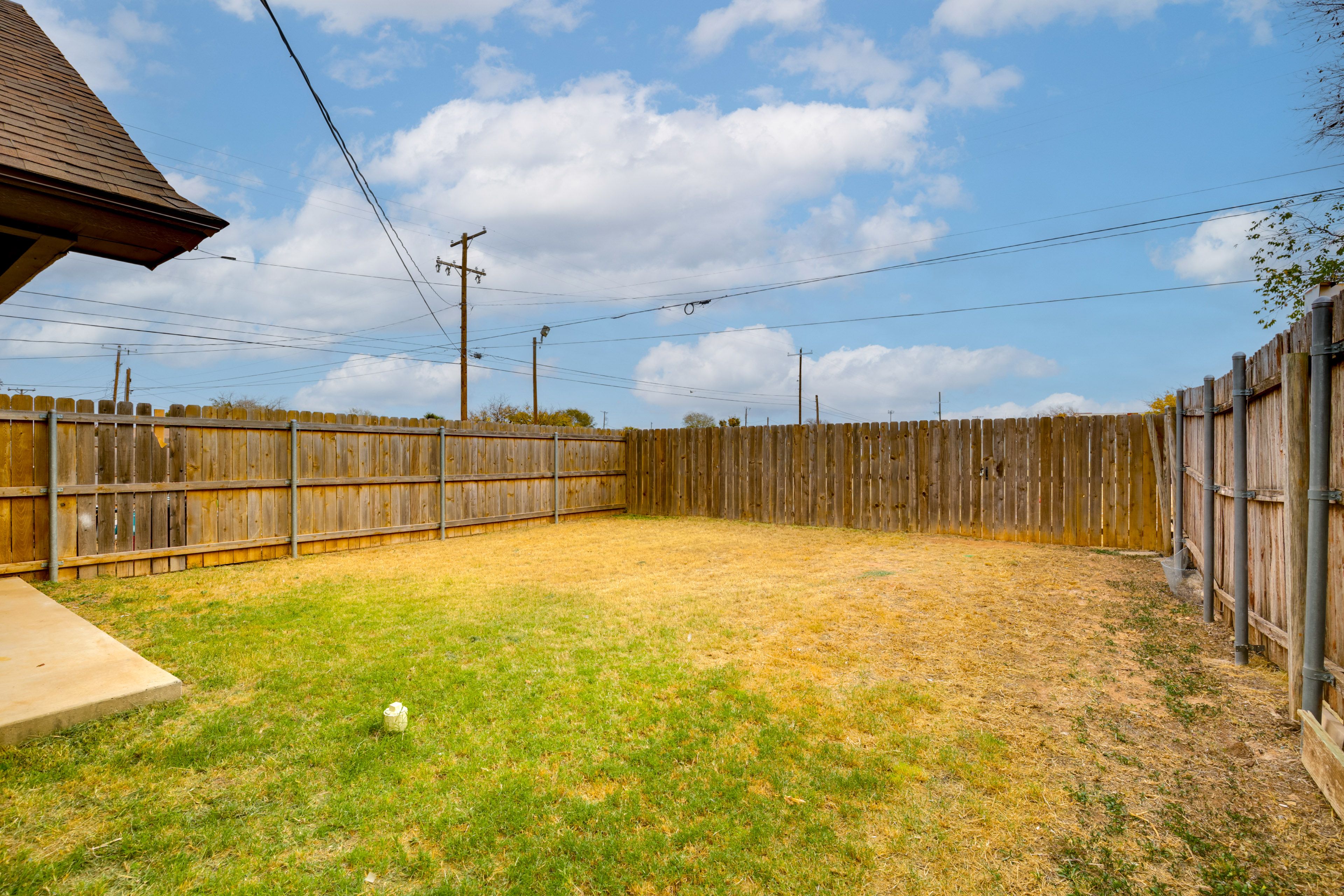 Property Exterior | Fenced-In Yard