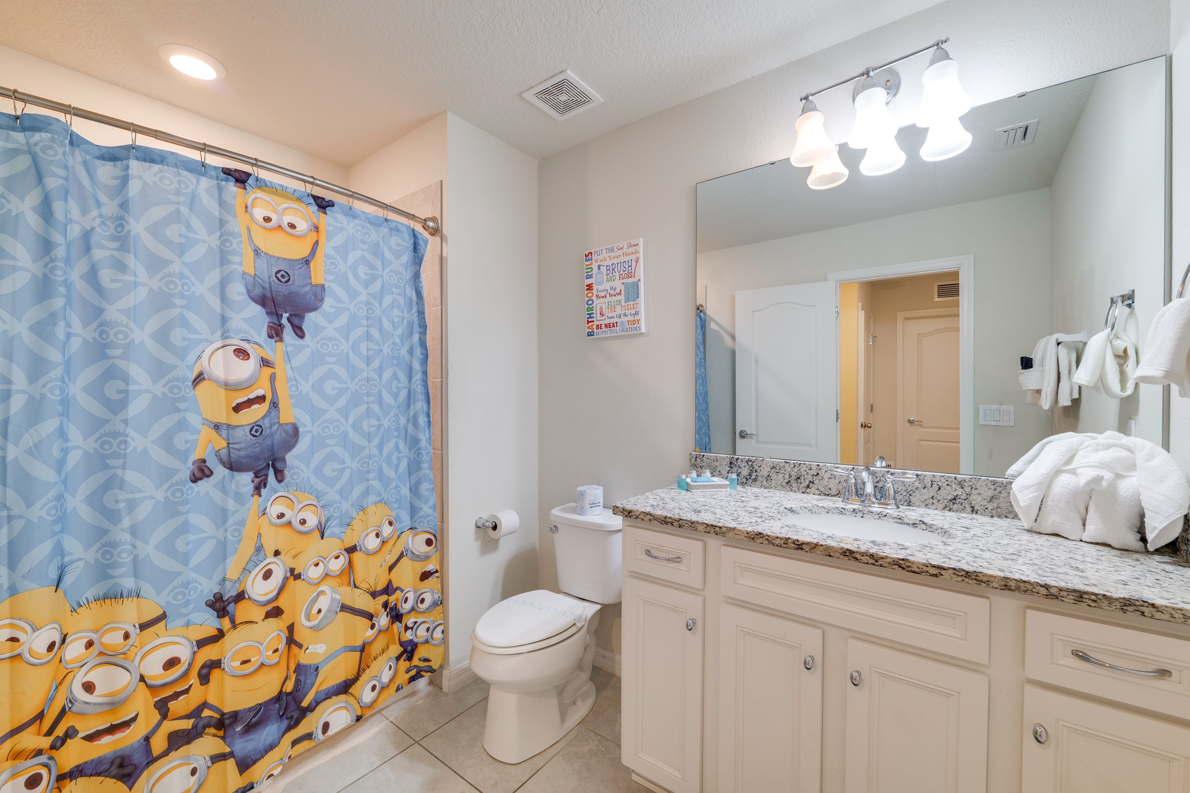 Full Bathroom | 2nd Floor