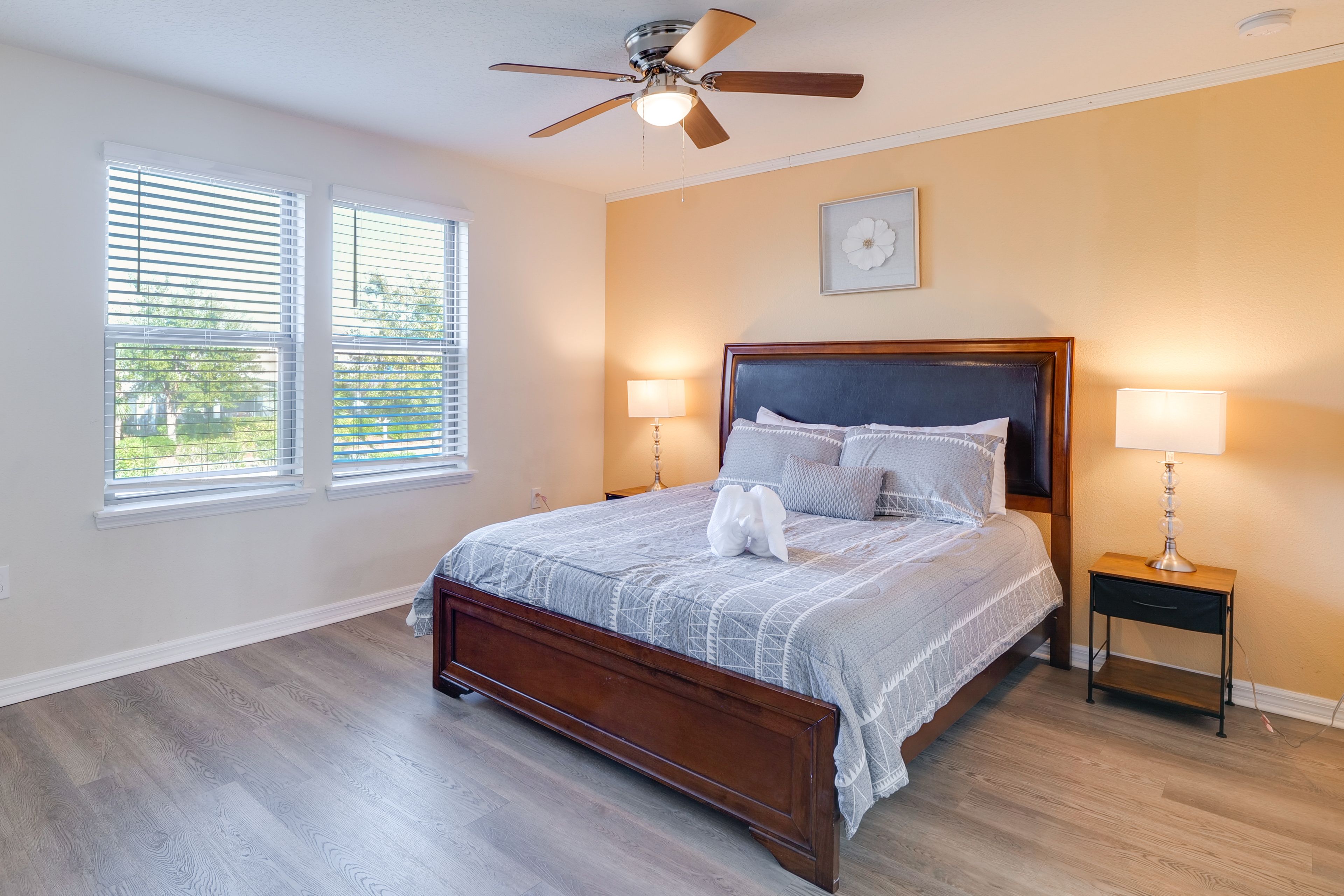 Bedroom 3 | 2nd Floor | Queen Bed