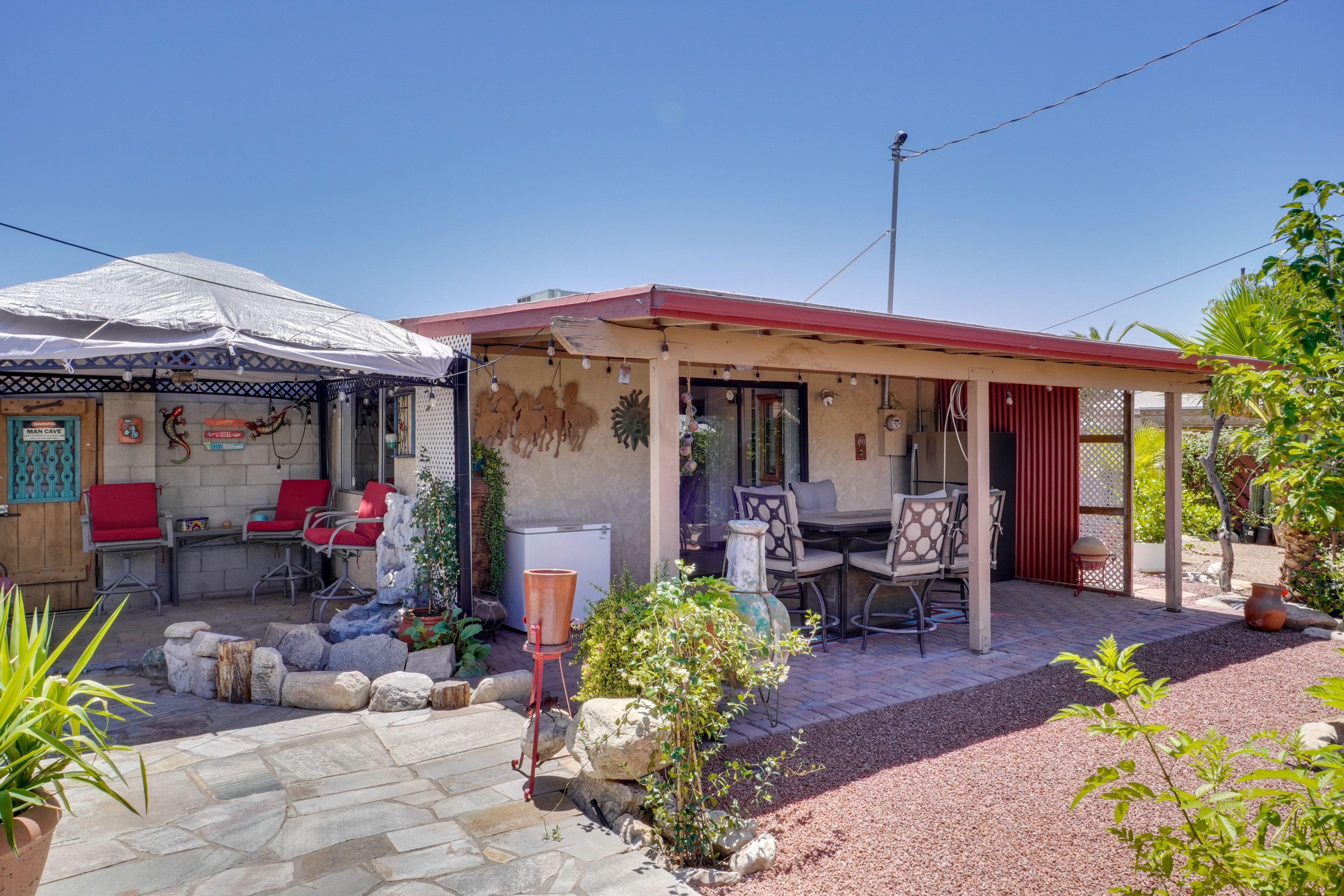 Tucson Vacation Rental | 2BR | 1BA | 1,159 Sq Ft | Threshold Step to Enter