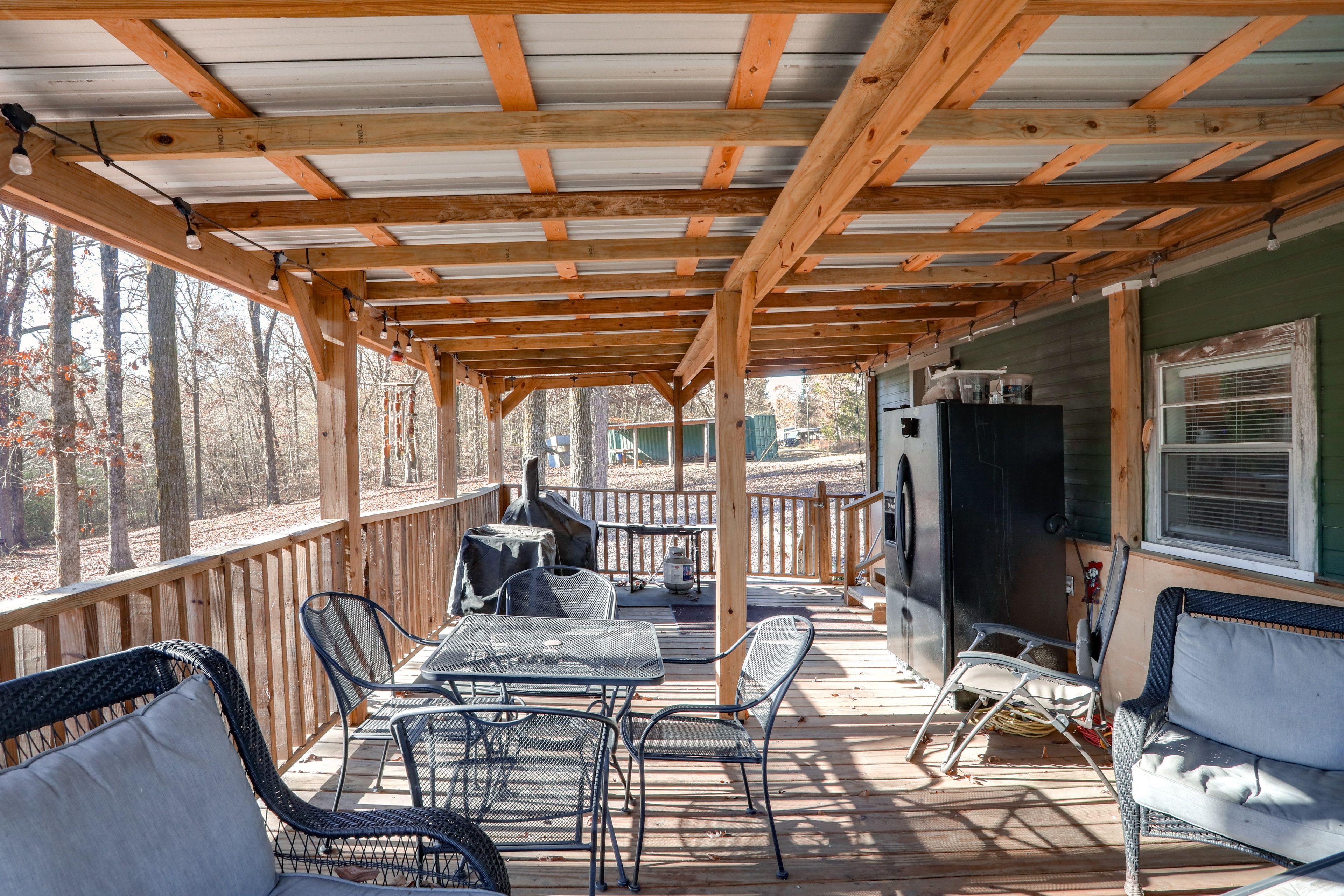 Furnished Deck | Gas Grill