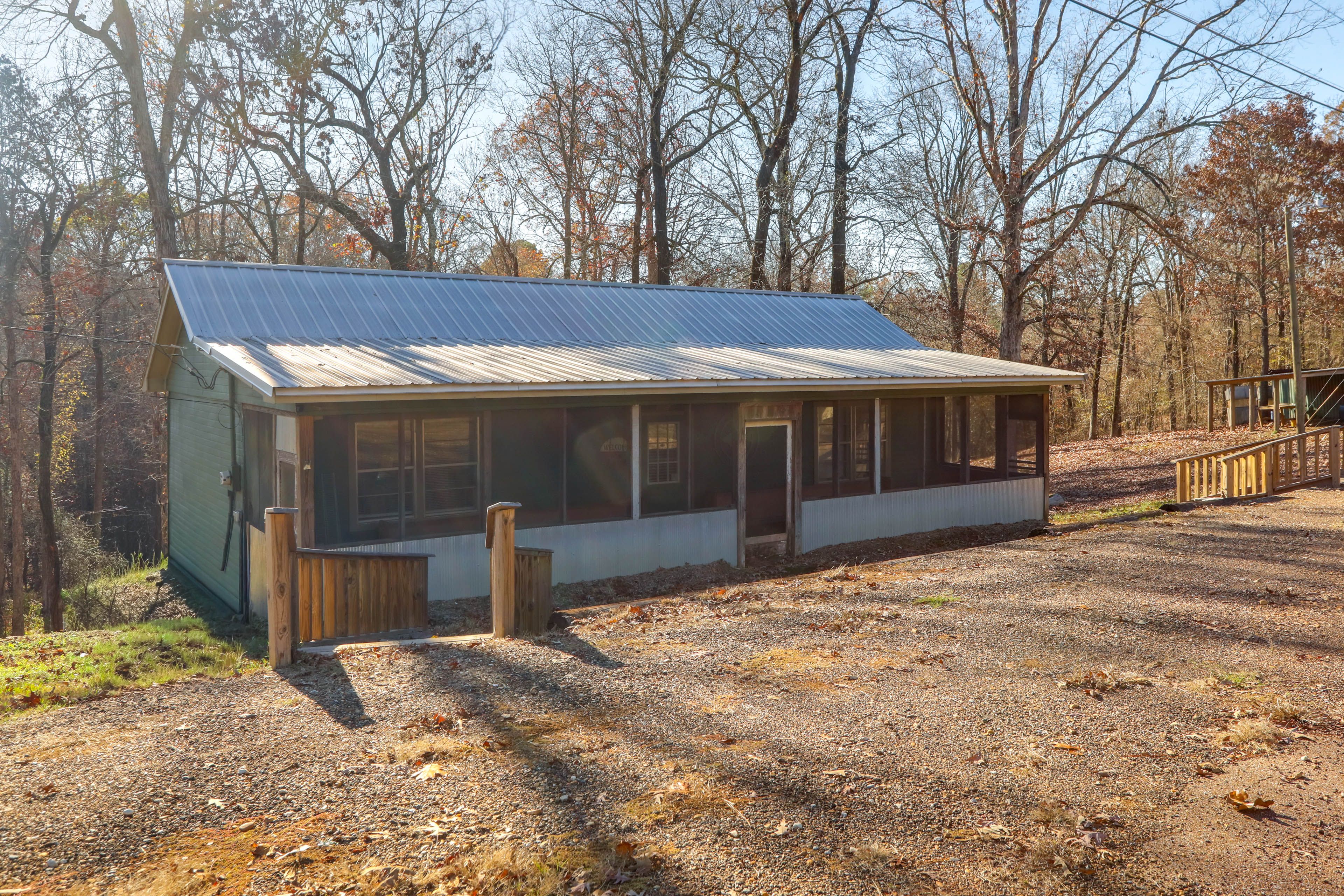 Property Exterior | Single-Story Cabin