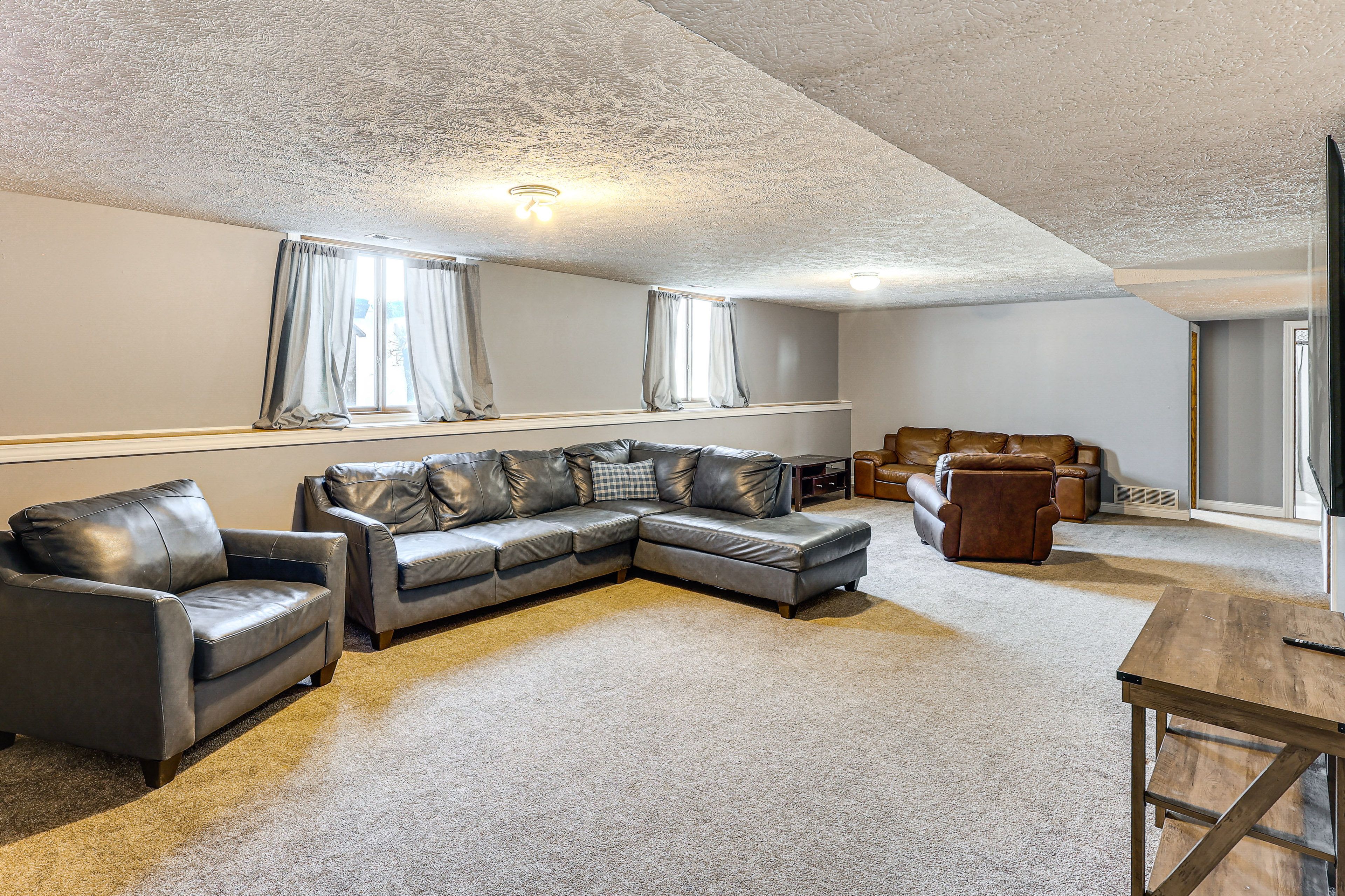 Family Room | Lower Floor