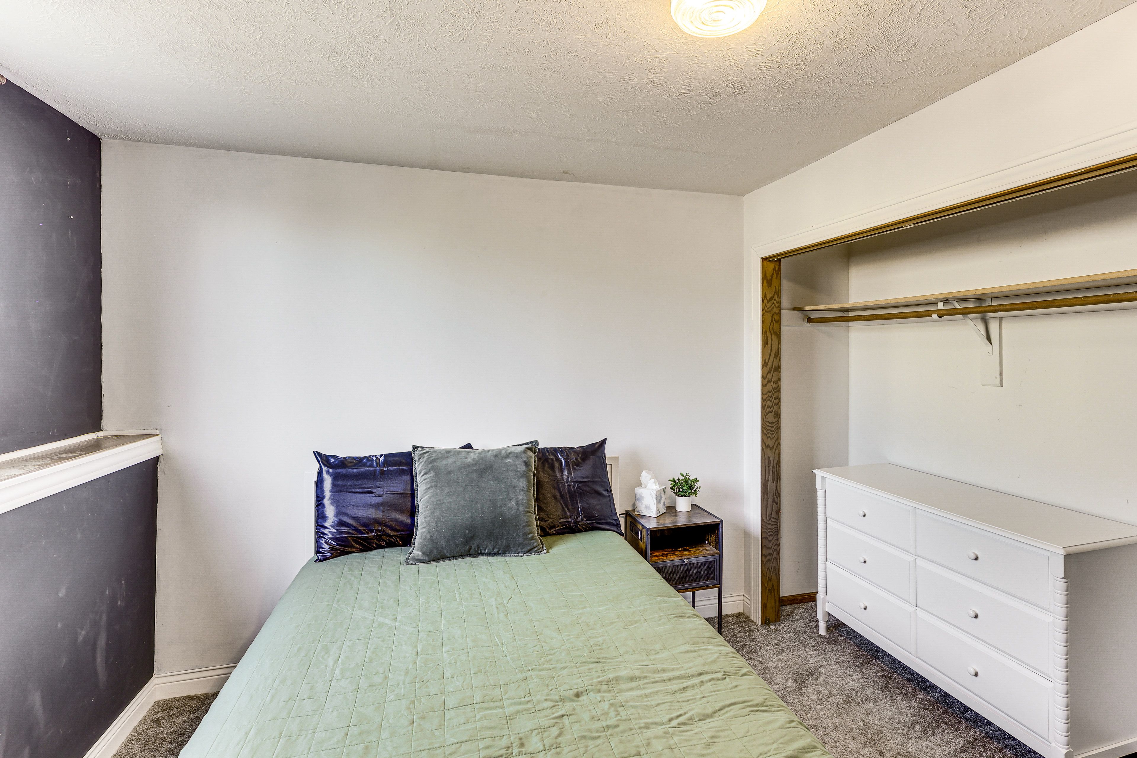 Bedroom 4 | Full Bed | Lower Floor