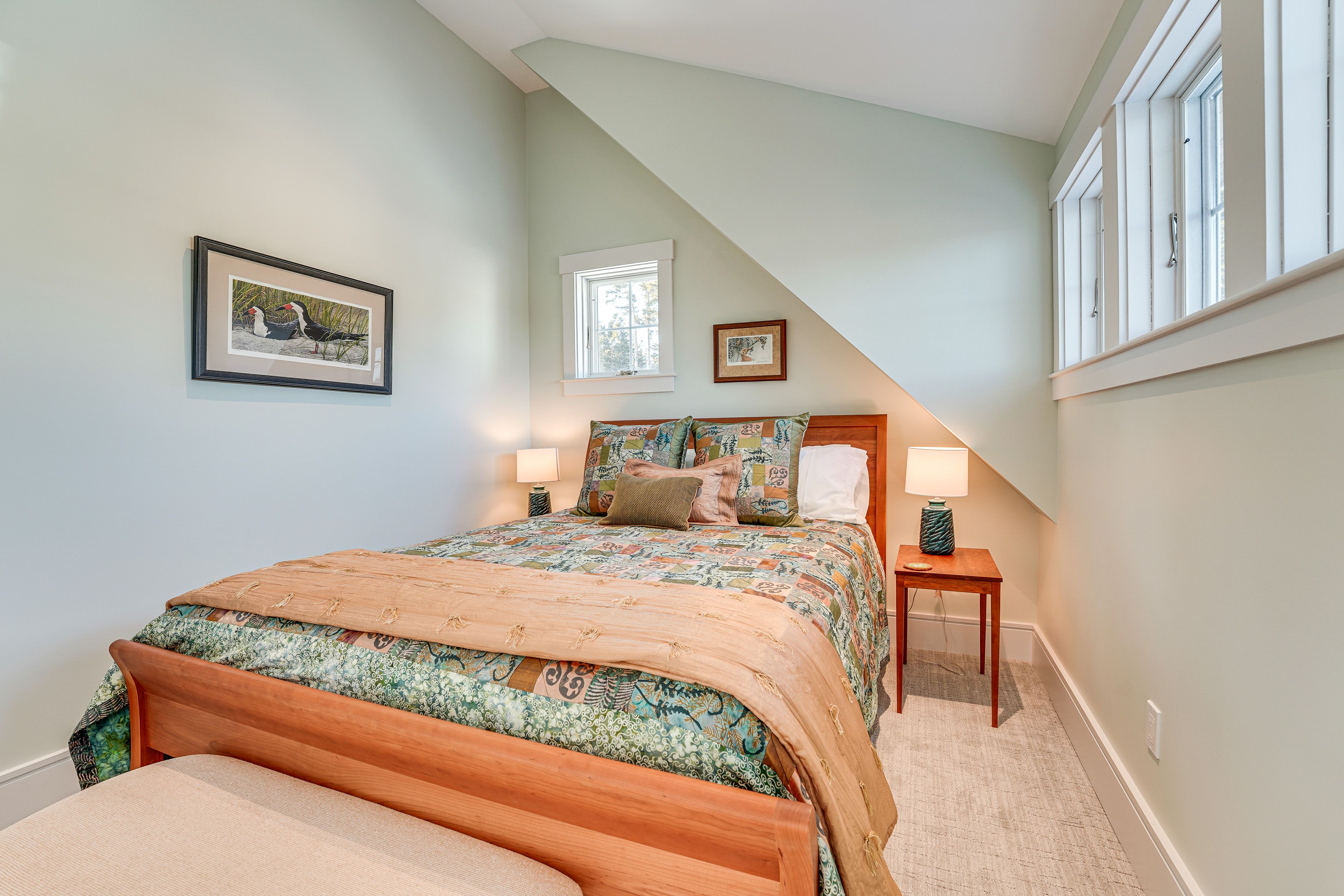 Bedroom 3 | 2nd Floor | Queen Bed