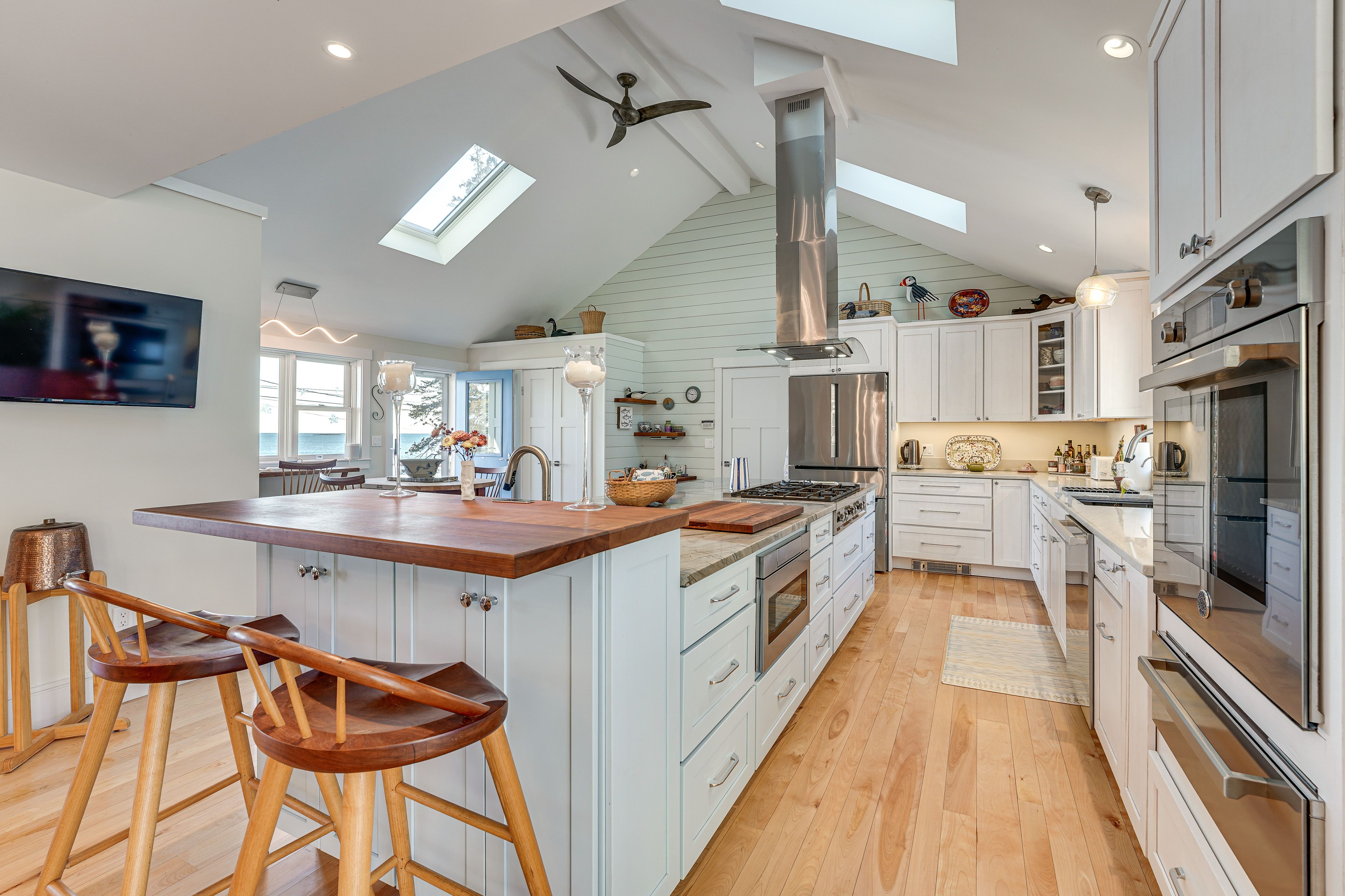 Kitchen | Central Heating | In-Unit Laundry