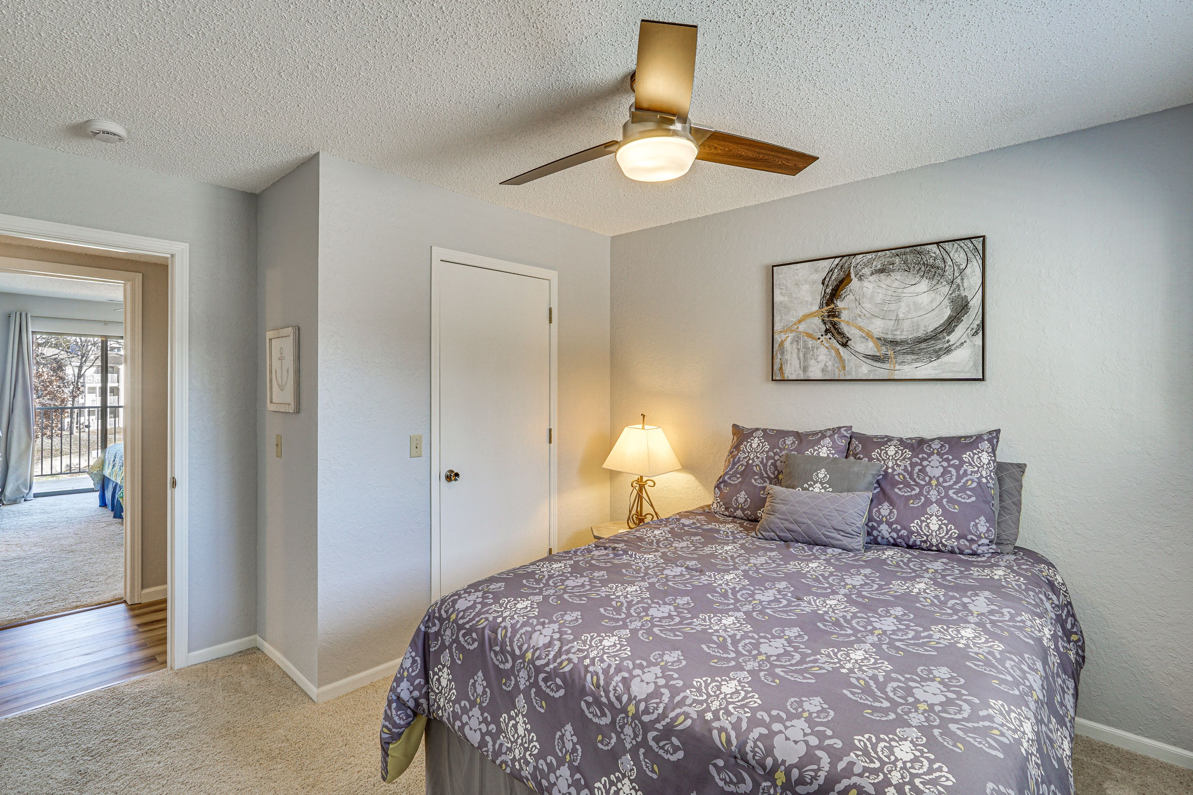 Bedroom 3 | Queen Bed