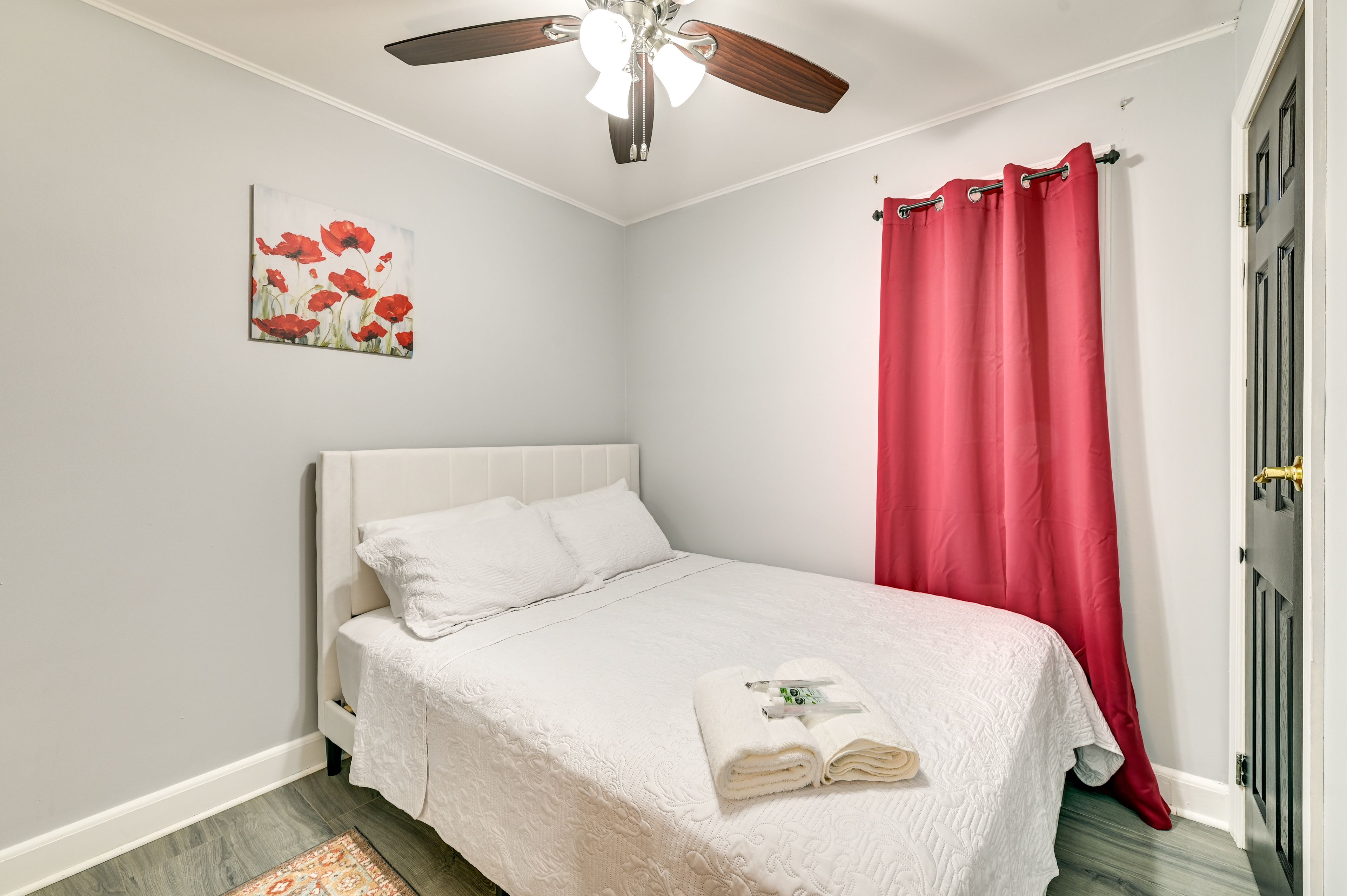 Bedroom 1 | Queen Bed | Linens Provided