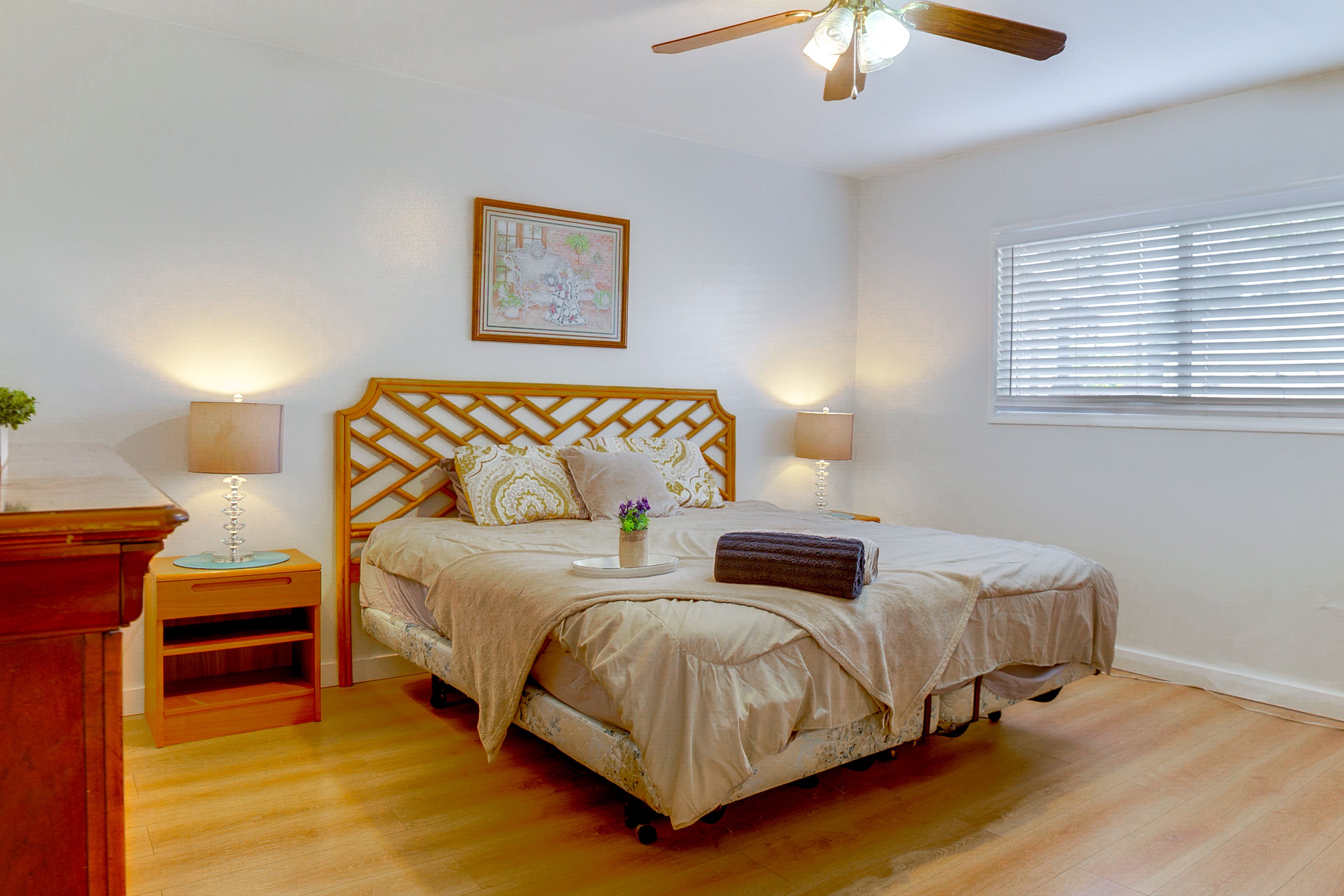 Bedroom 1 | Queen Bed | Linens Provided