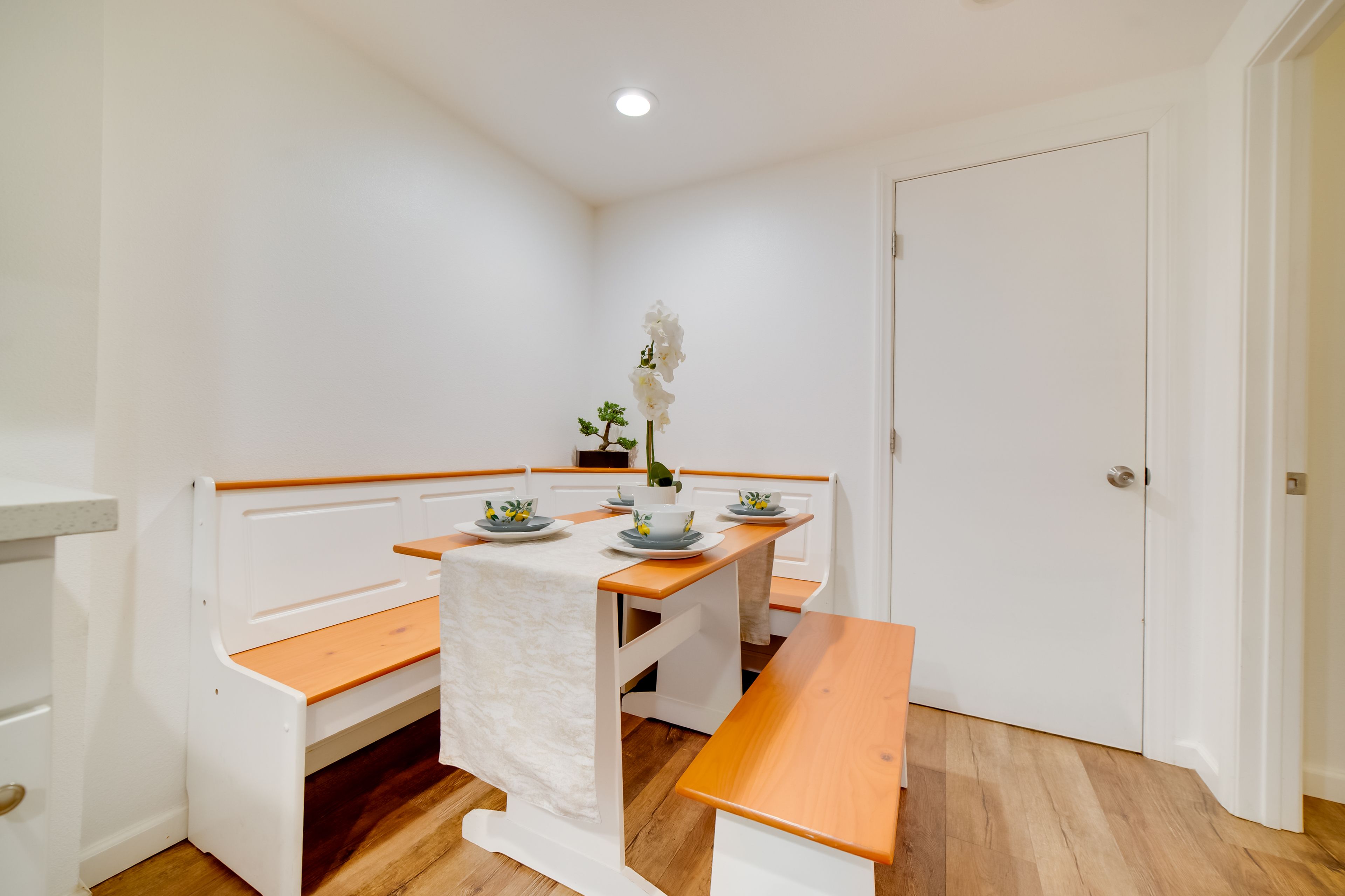 Dining Room | 1st Floor | Dishware & Flatware