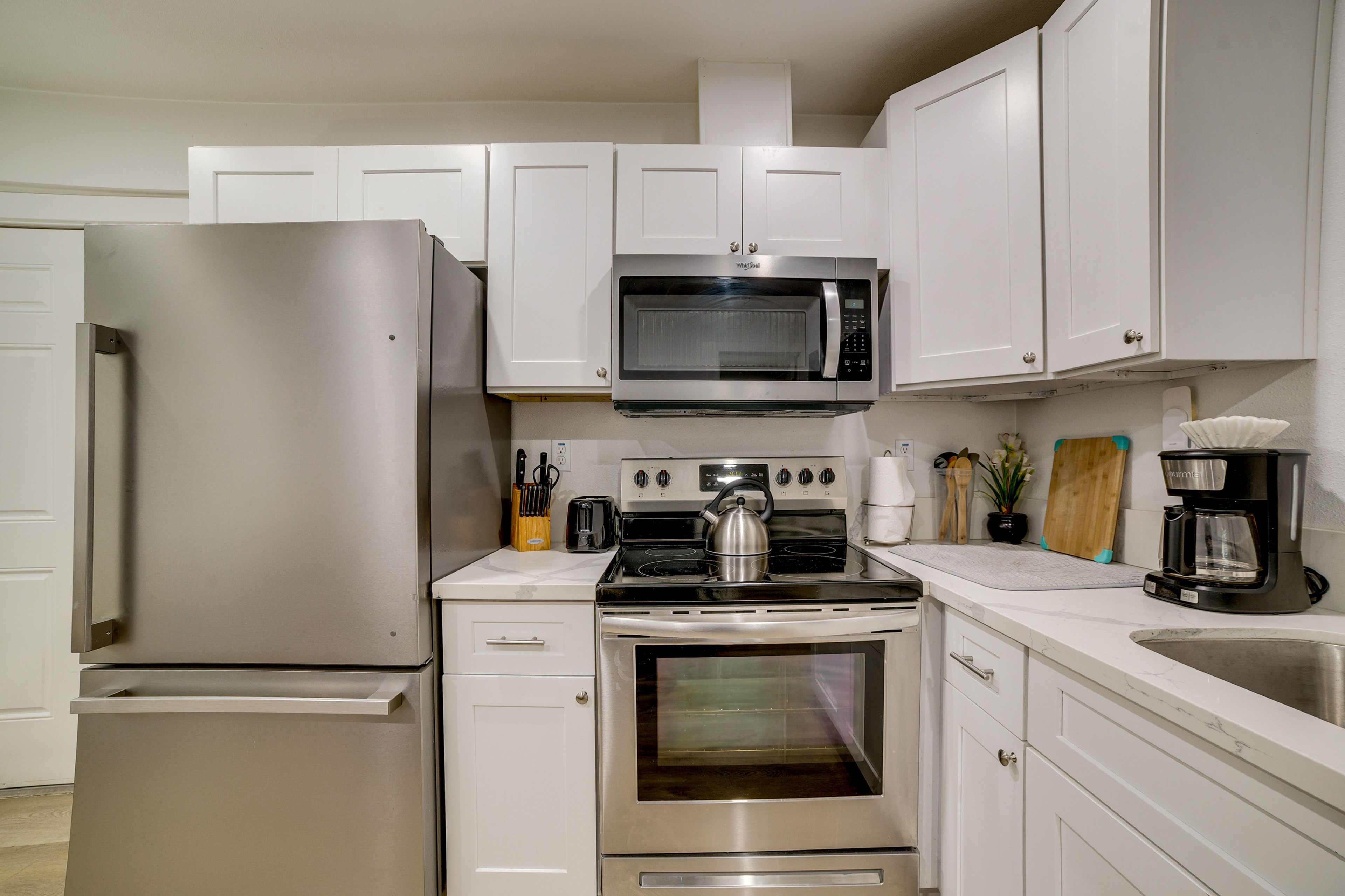 Kitchen | Central A/C & Heating