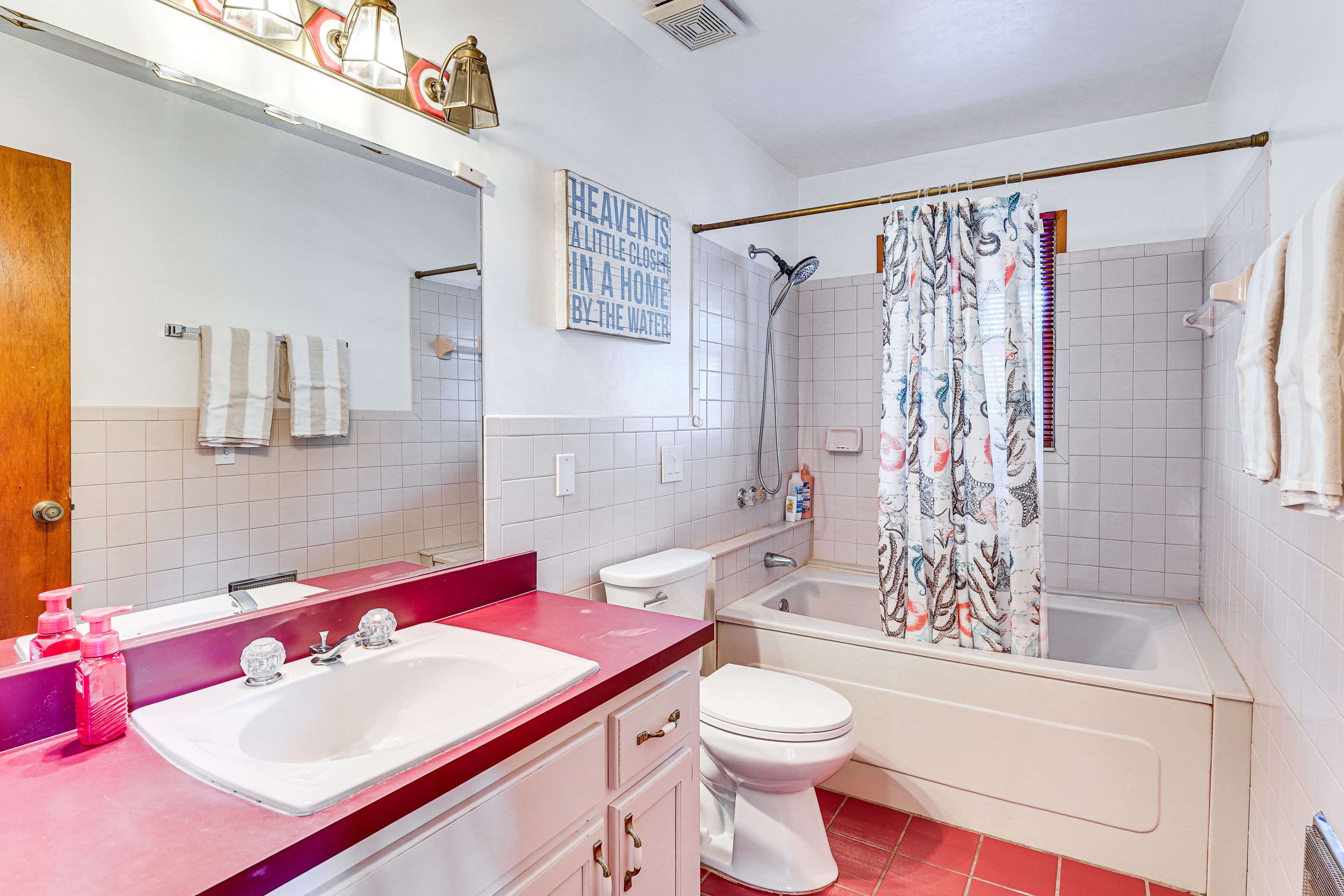 Bathroom | Towels Provided | Main Level