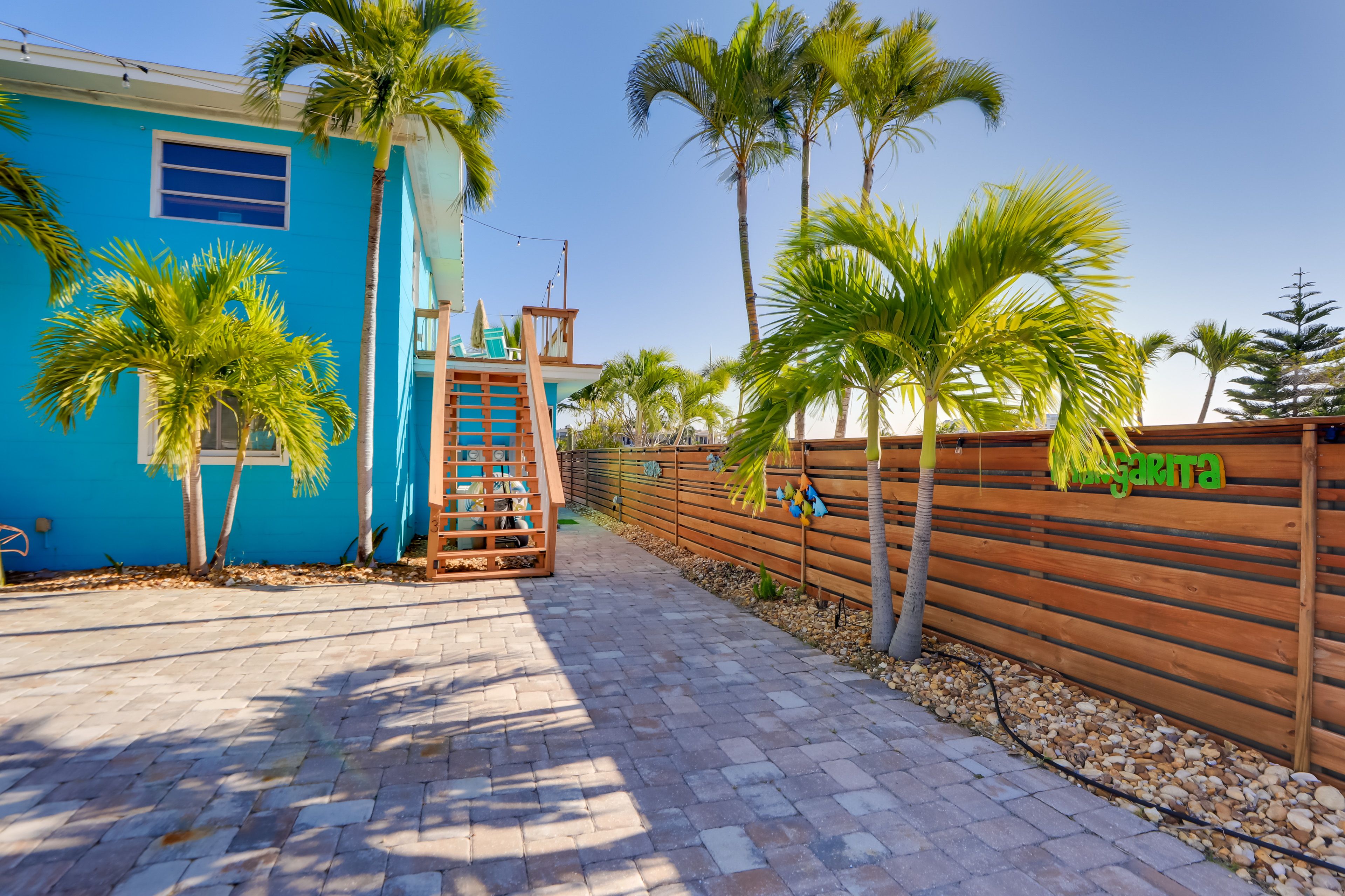 Property Exterior | Shared Driveway (2 Vehicles)