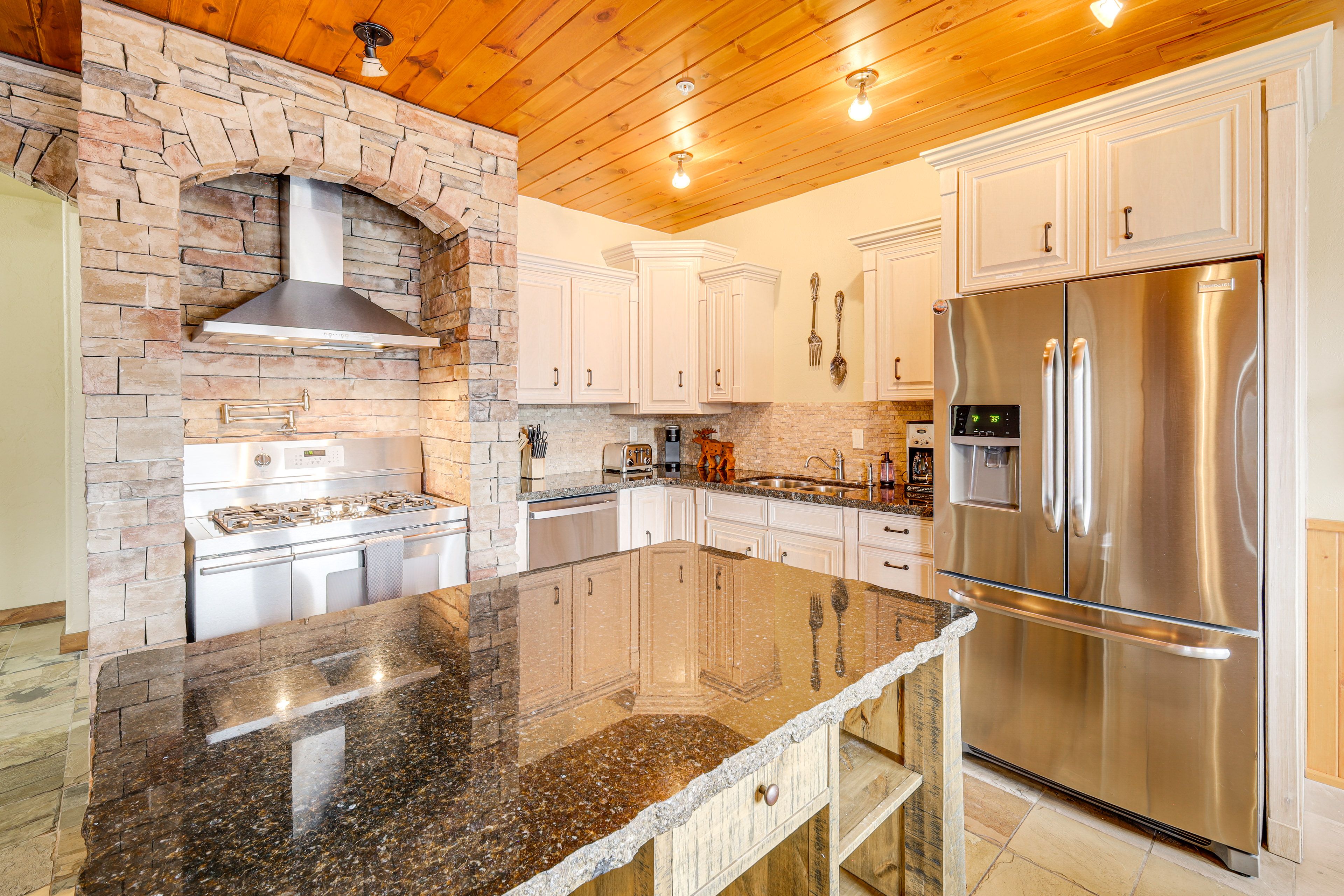 Chef's Kitchen | Cooking Basics