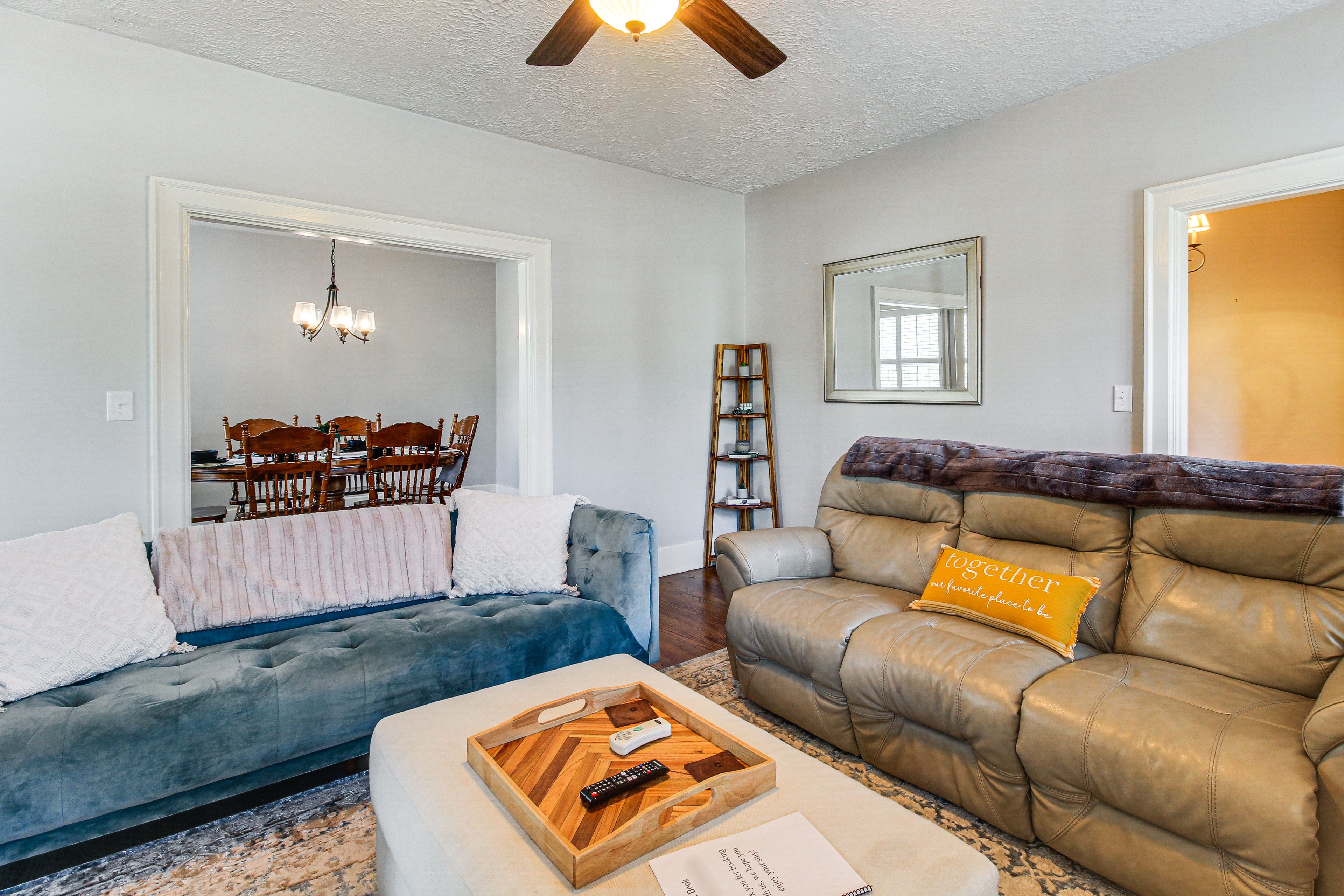 Living Room | 1st Floor | Smart TV | Gas Fireplace