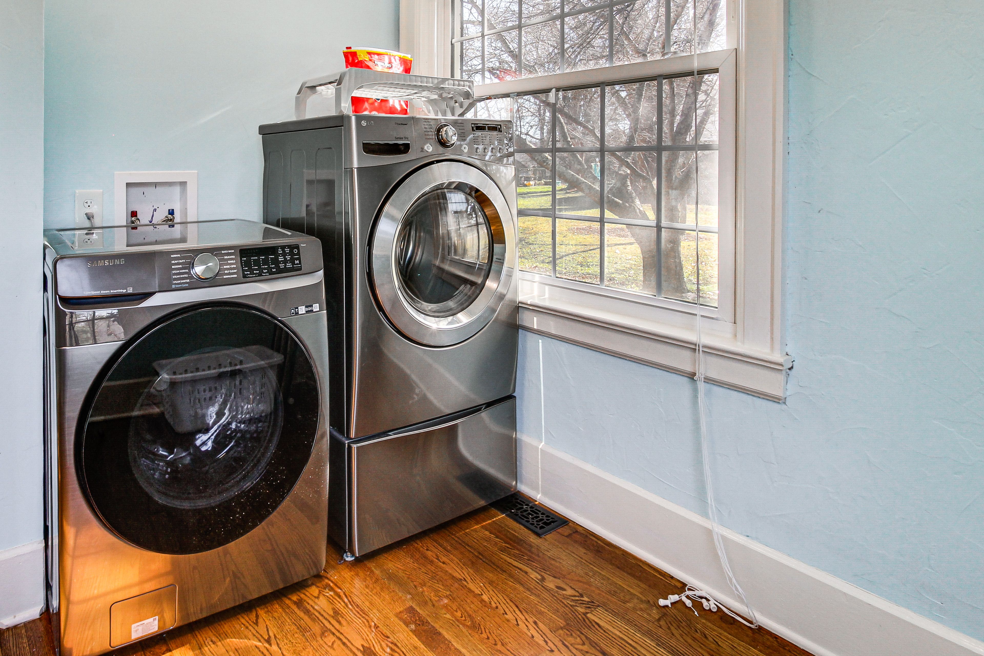 Laundry Room | 1st Floor | Washer/Dryer