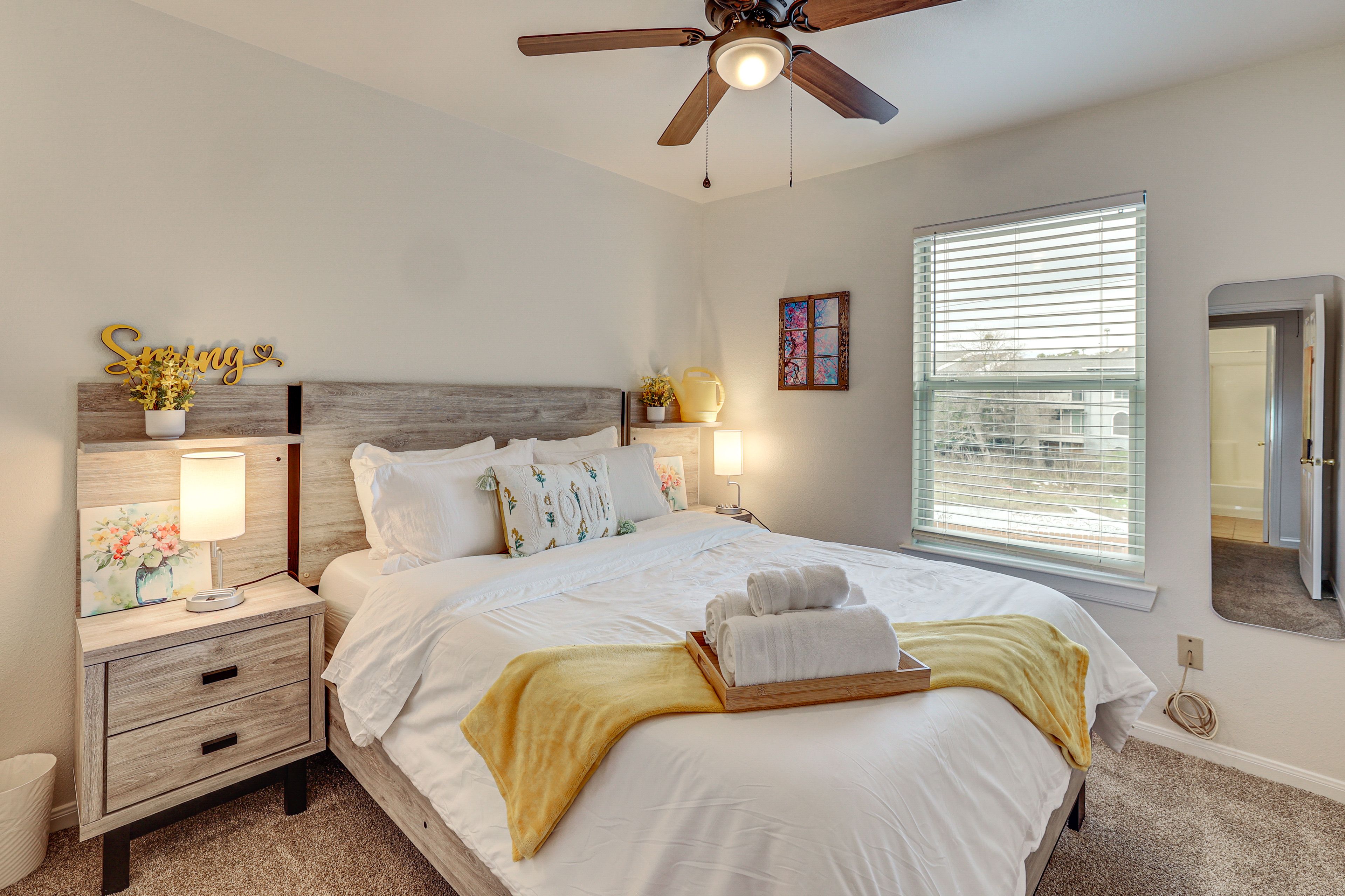 Bedroom 3 | King Bed | 2nd Floor