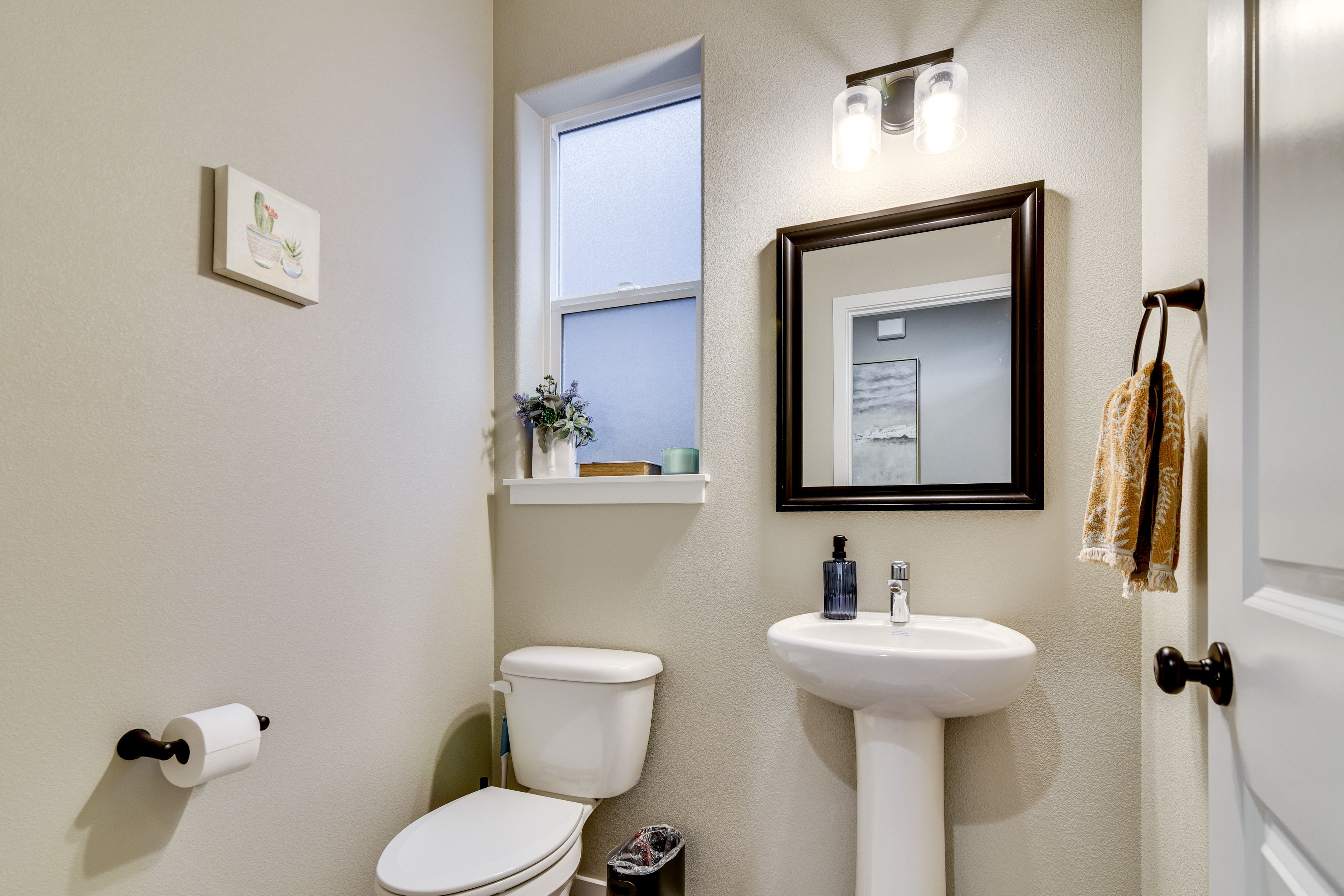 Half Bath | 1st Floor