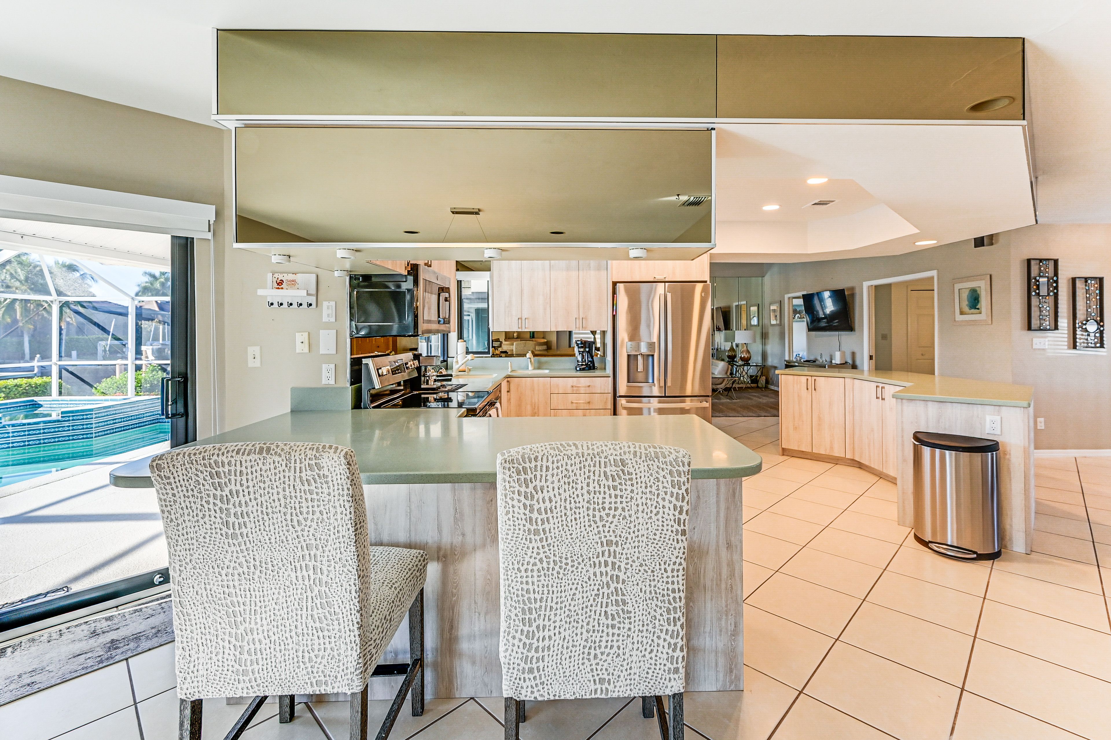 Kitchen | Breakfast Bar | Cooking Basics