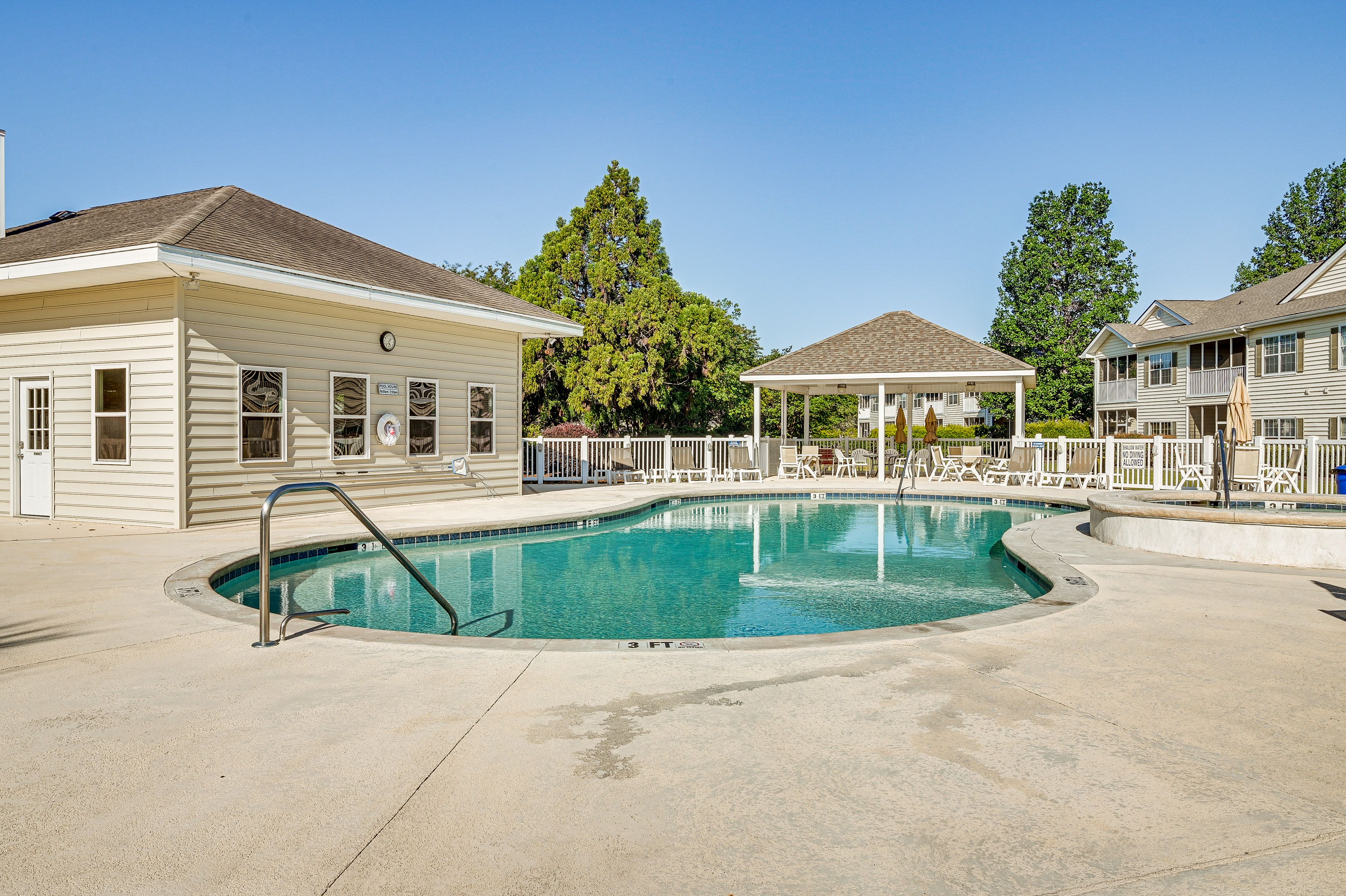 Legends Golf Resort | Community Amenities