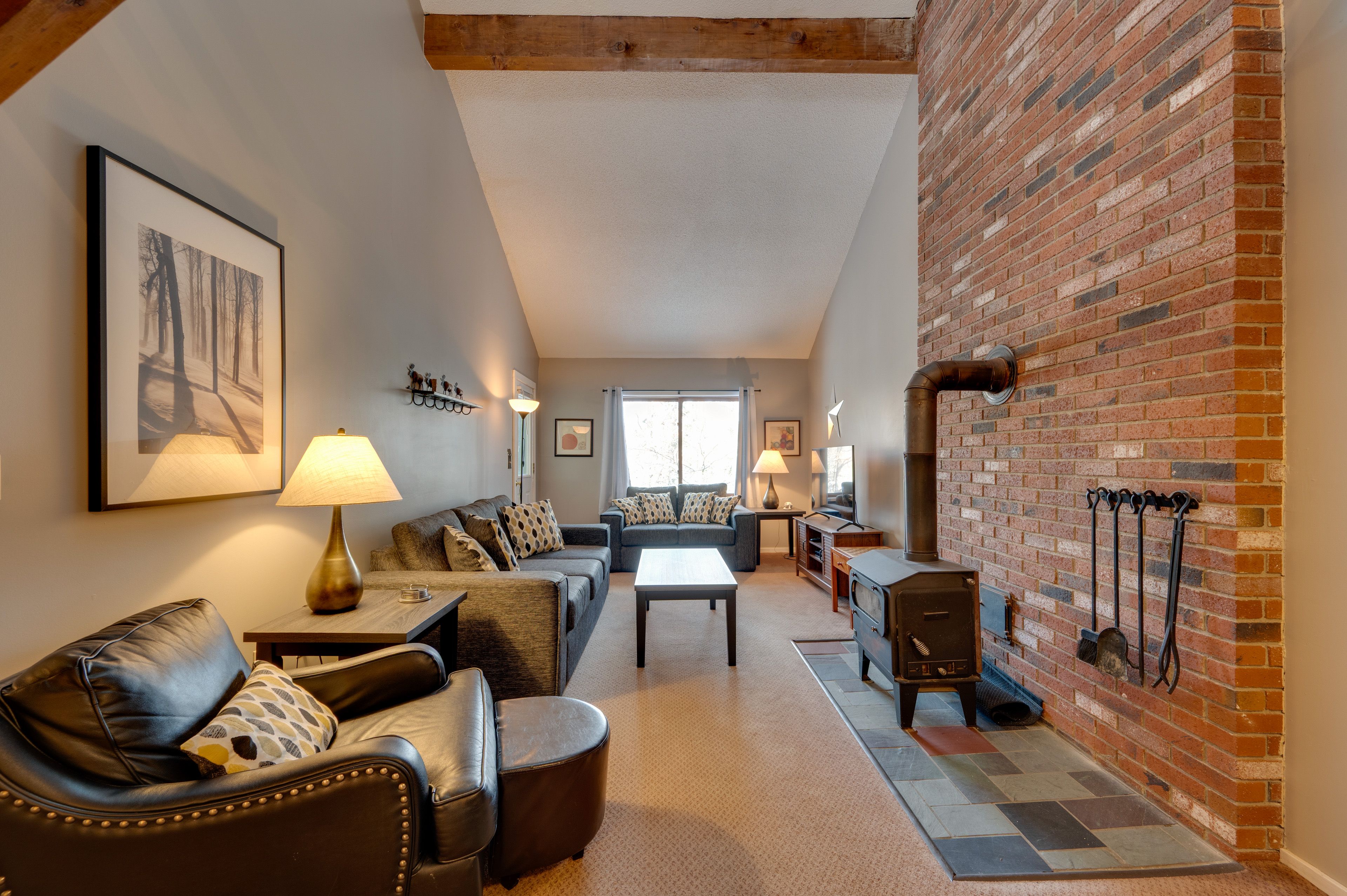 Living Room | Smart TV | Fireplace | 1st Floor