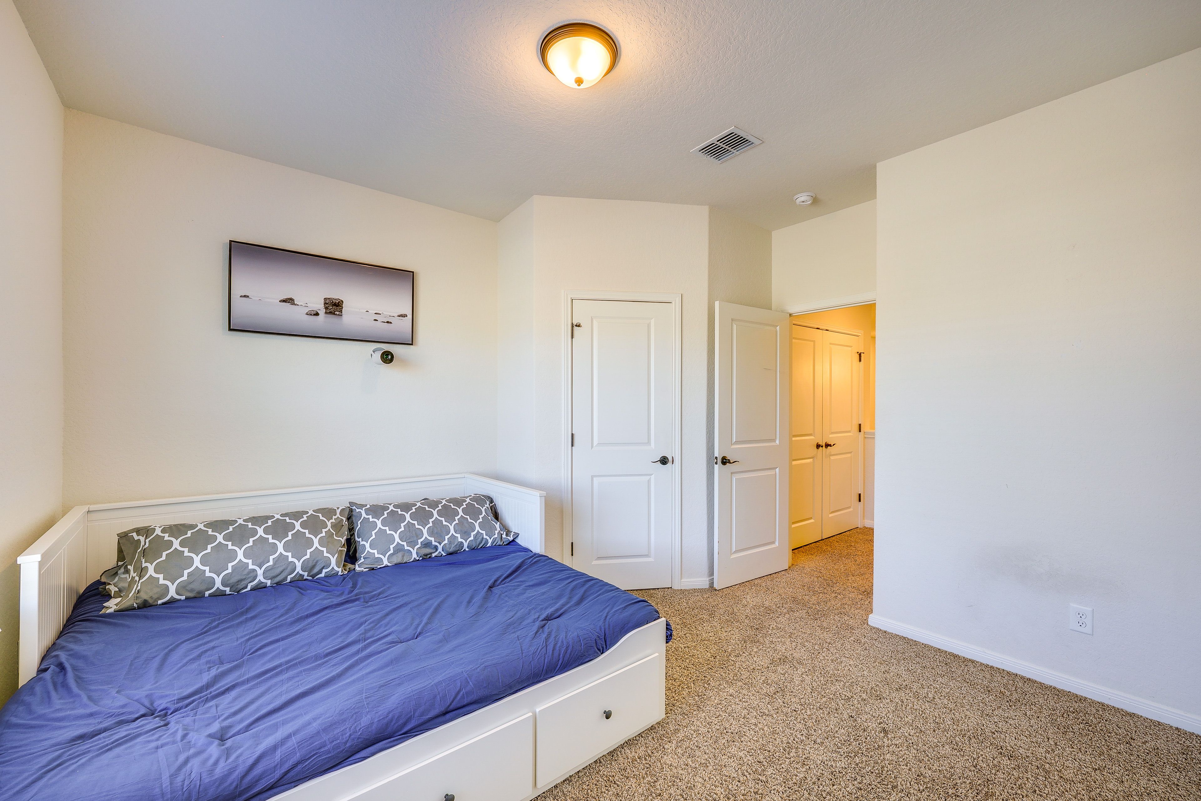 Bedroom 1 | Queen Bed | 2nd Floor