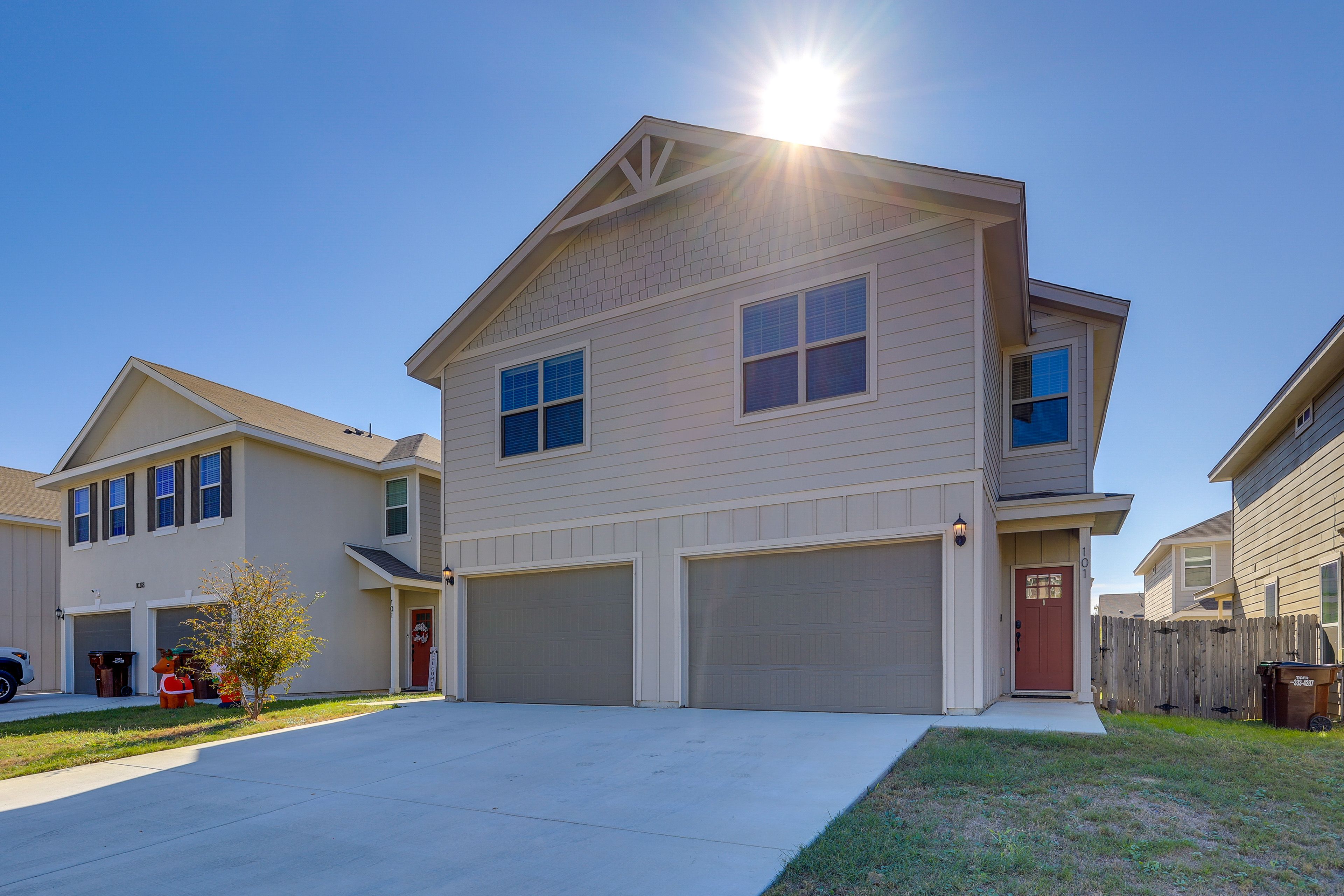 Parking | Driveway (2 Vehicles) | Garage (1 Vehicle) | Free Street Parking