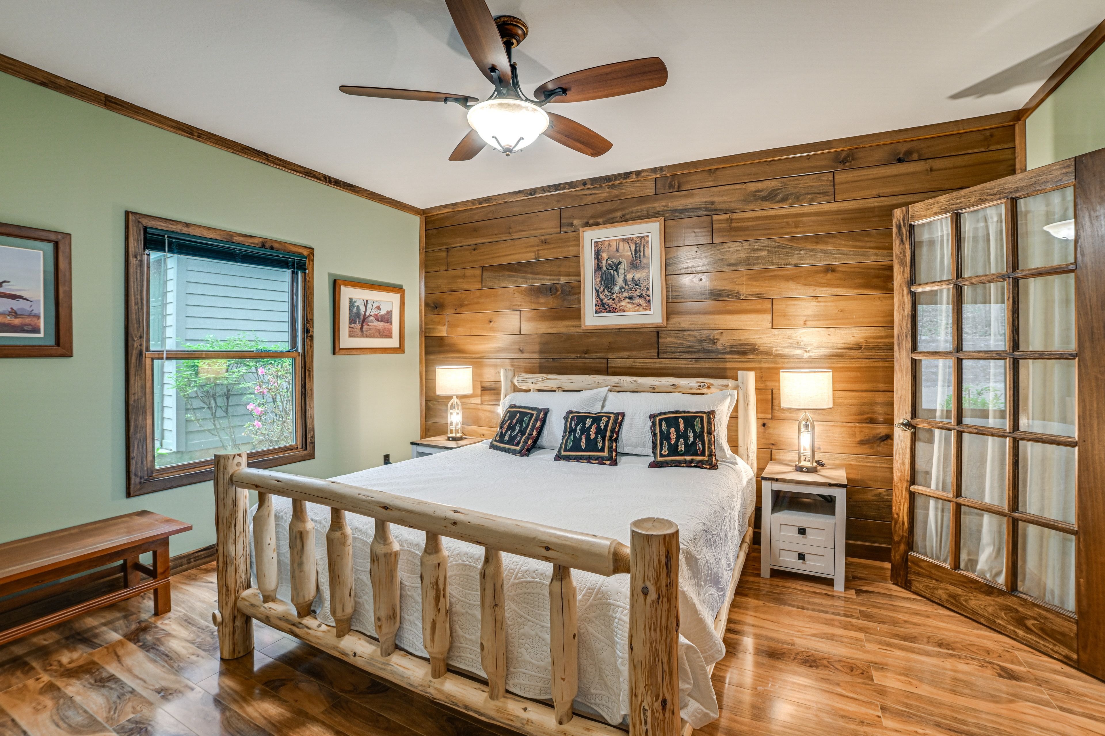 Bedroom 1 | 1st Floor | King Bed