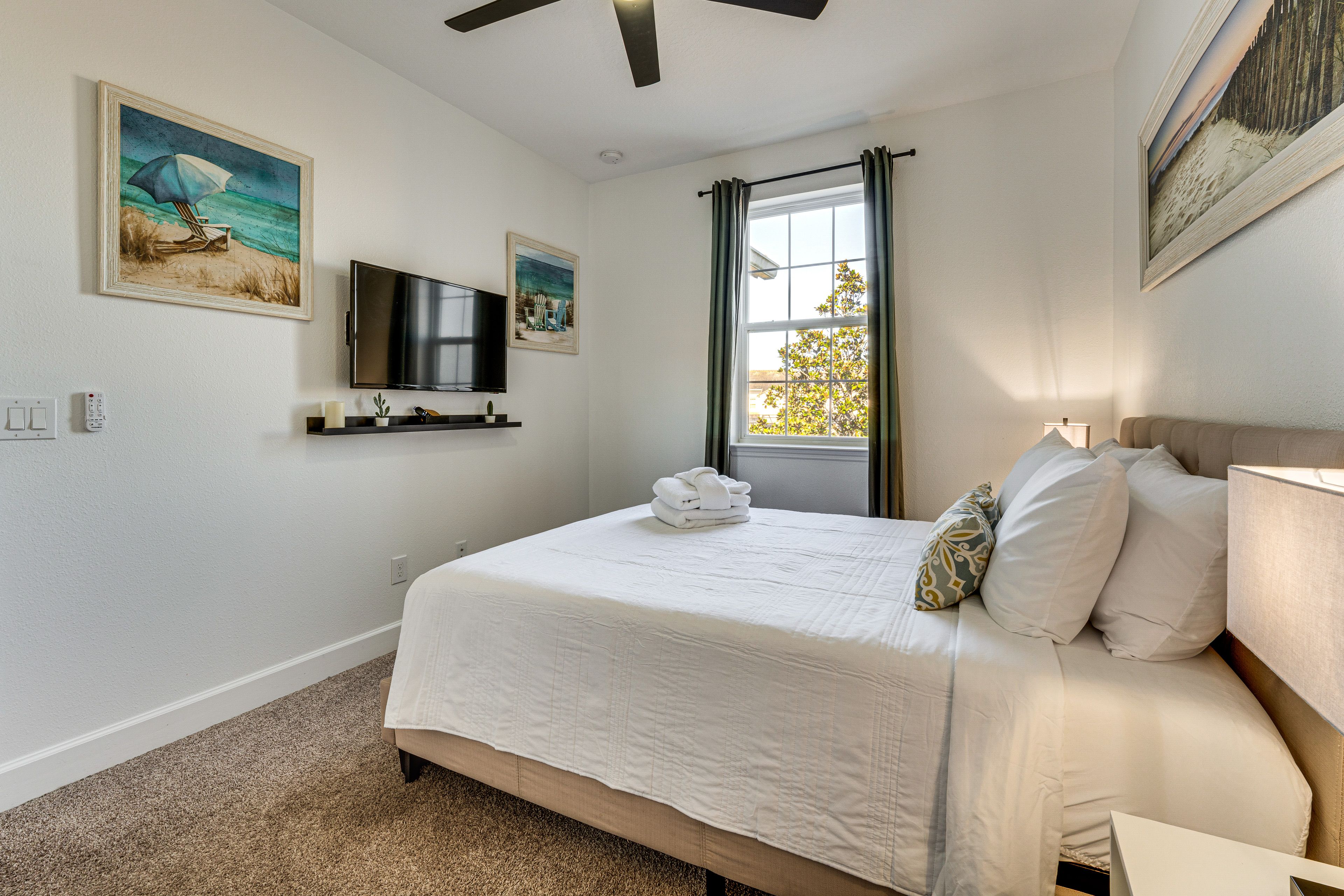 Bedroom 3 | 2nd Floor | Queen Bed