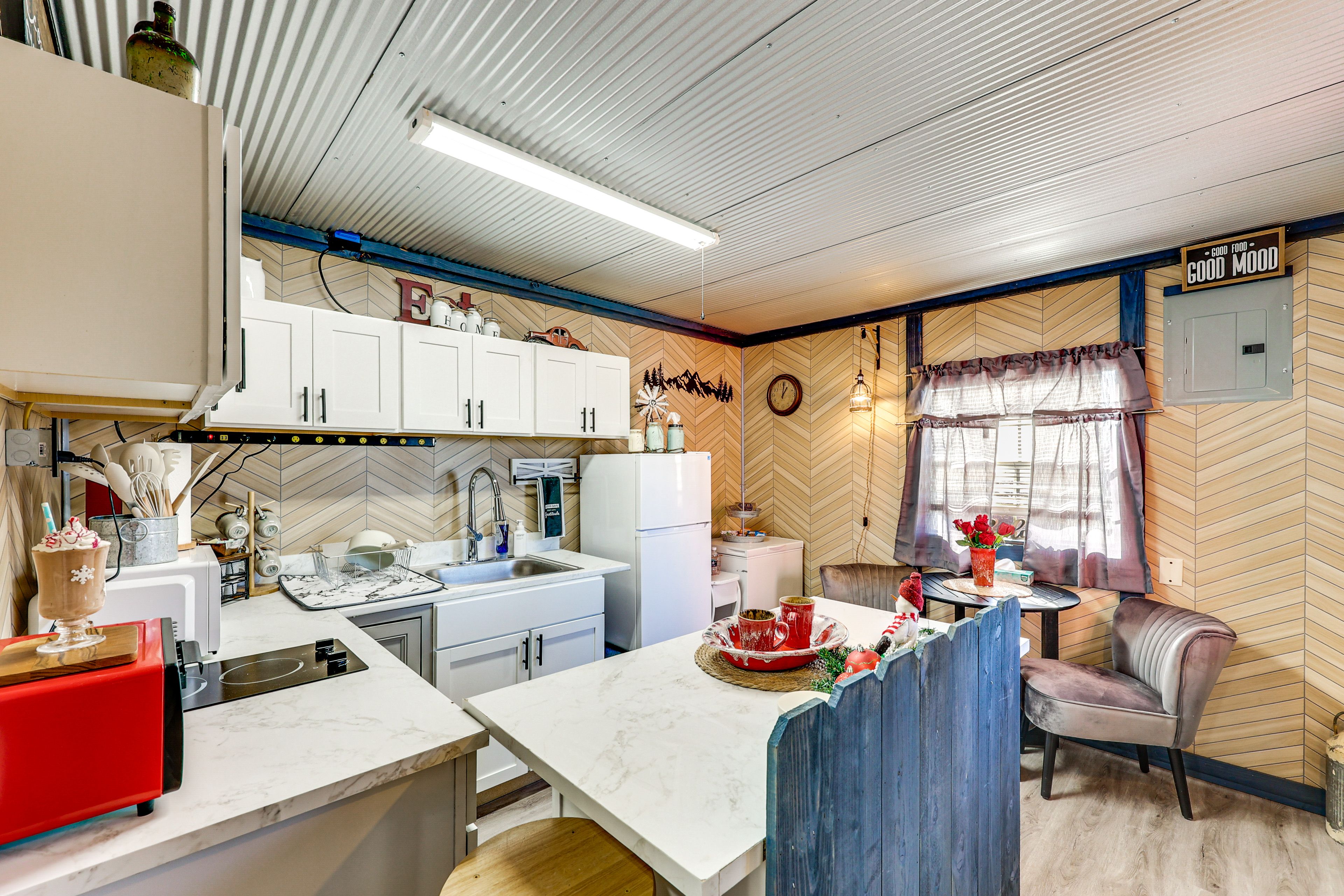 Red Oak Vacation Rental | 1BR | 1BA | 750 Sq Ft | Step-Free Access