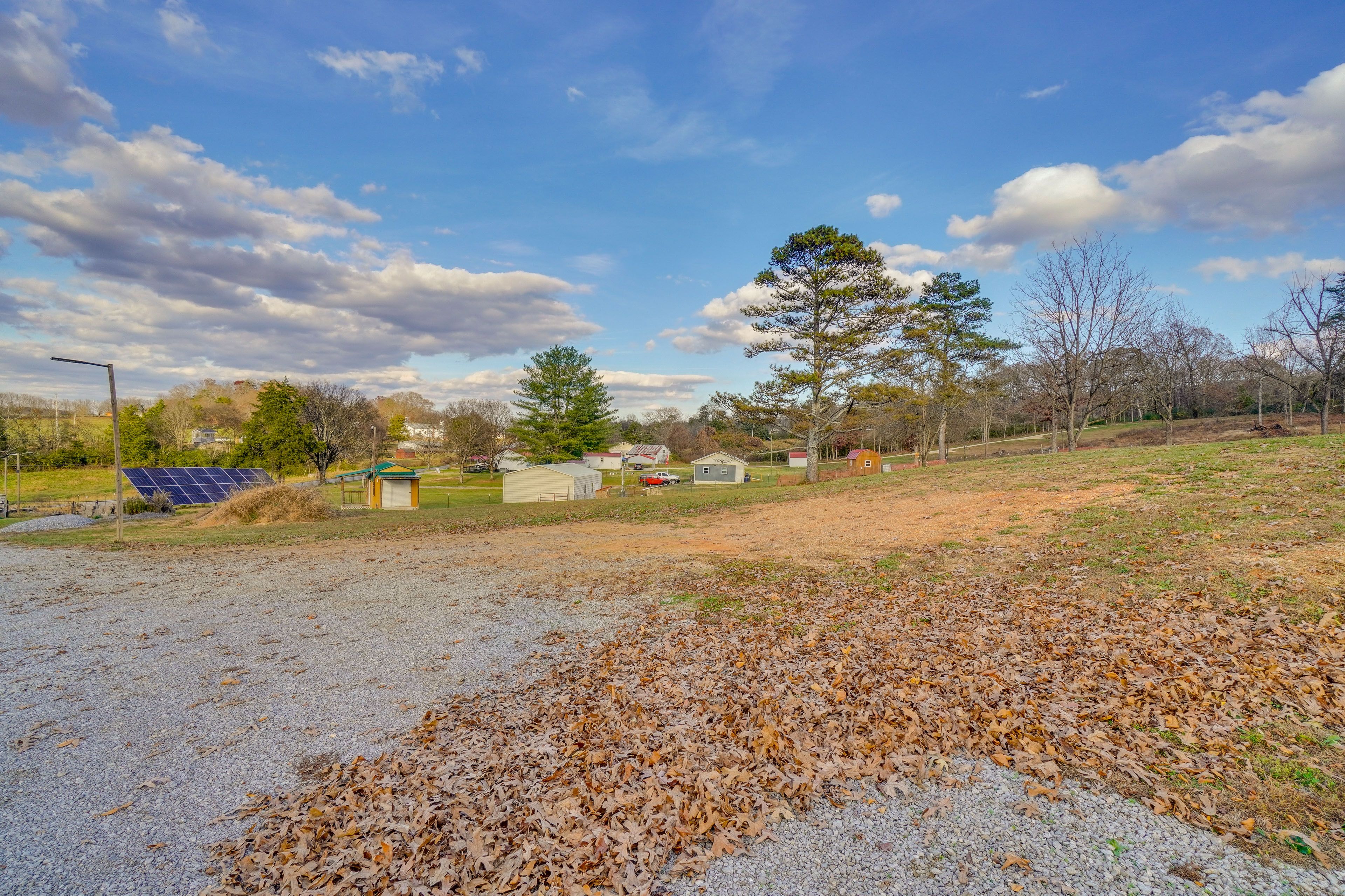 Shared Amenities | 2.6 Acres | Seasonal Pool (Not Heated) | Hot Tub