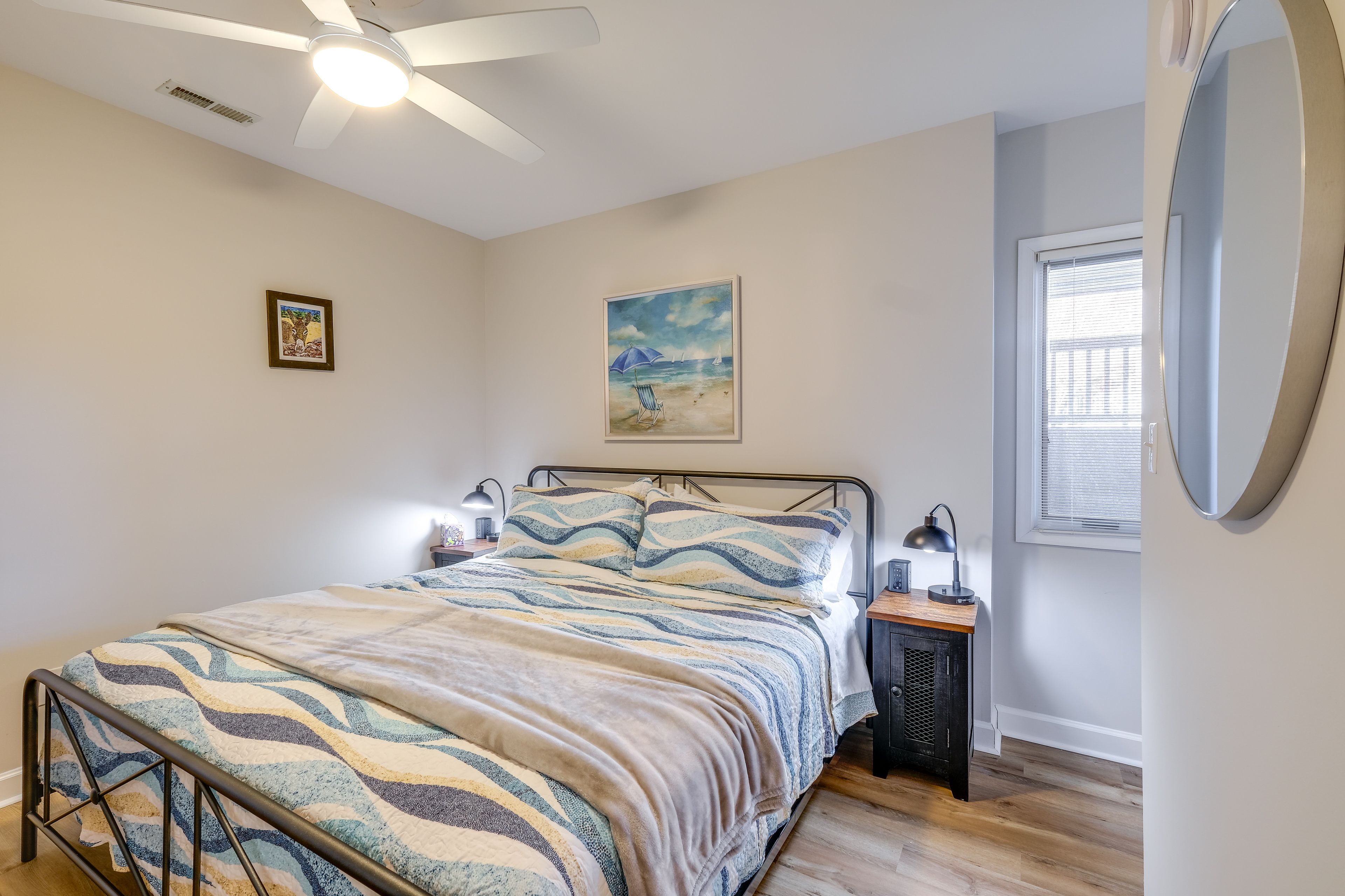 Bedroom 2 | King Bed