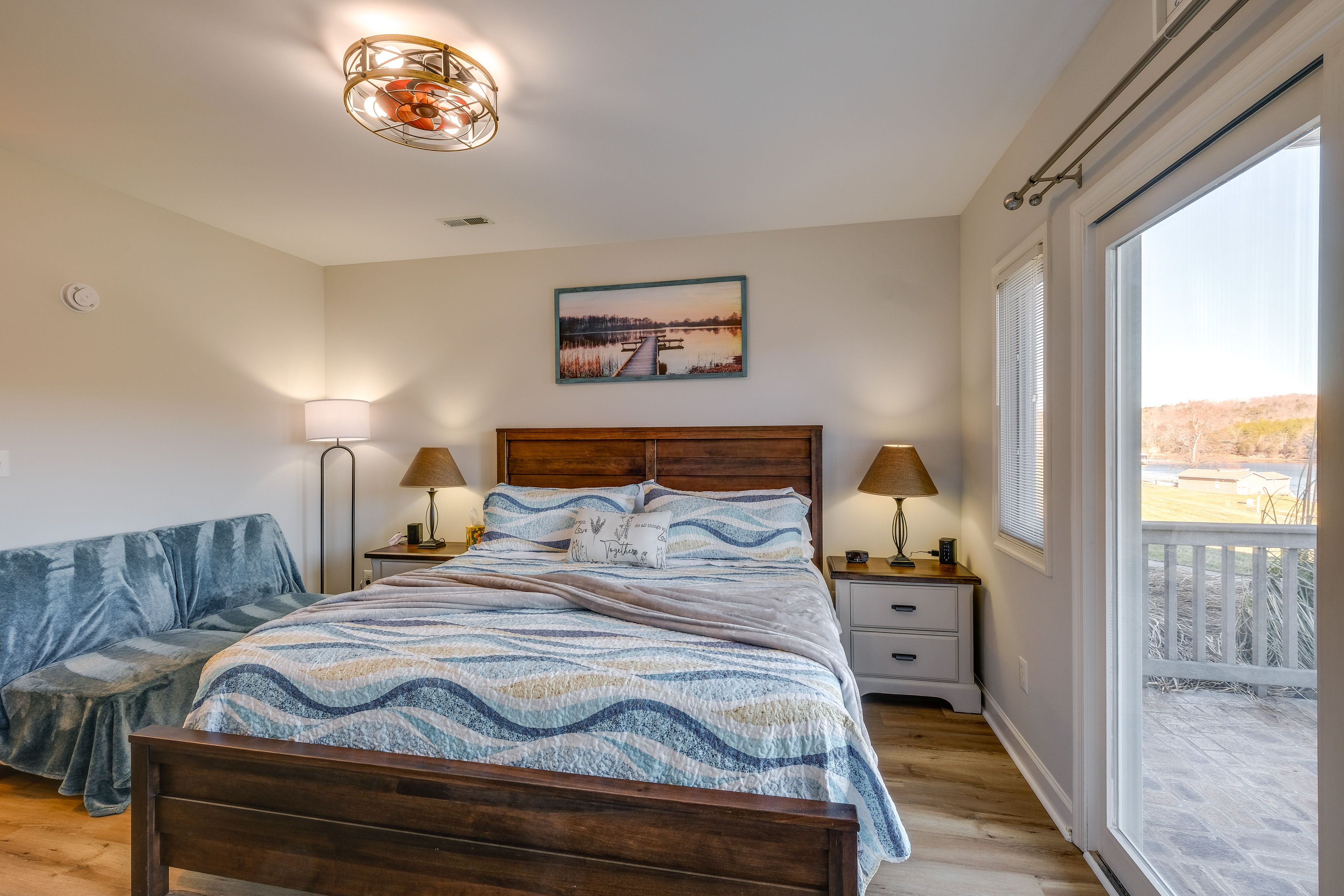 Bedroom 1 | King Bed