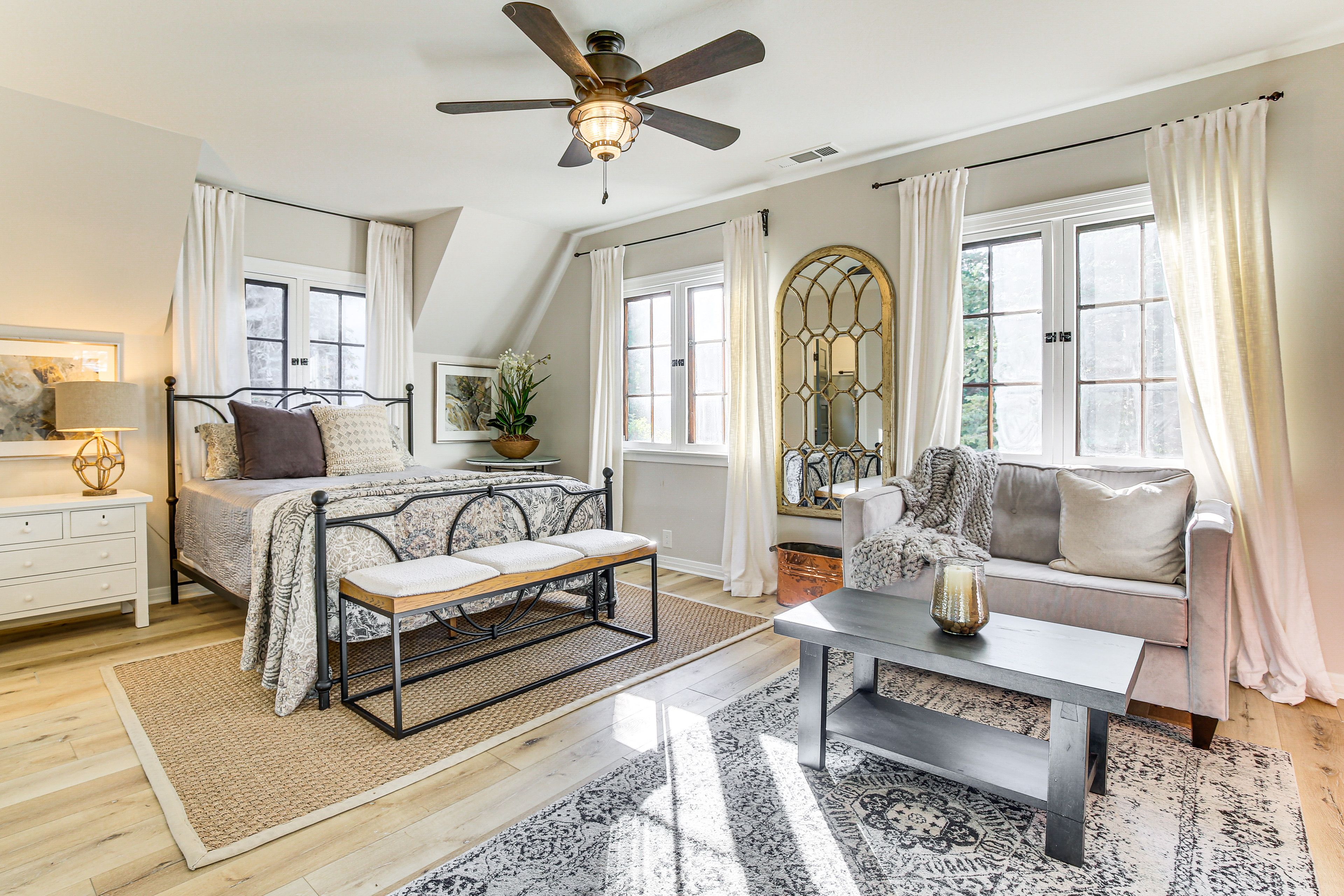 Bedroom 1 | Queen Bed | Twin Sleeper Sofa