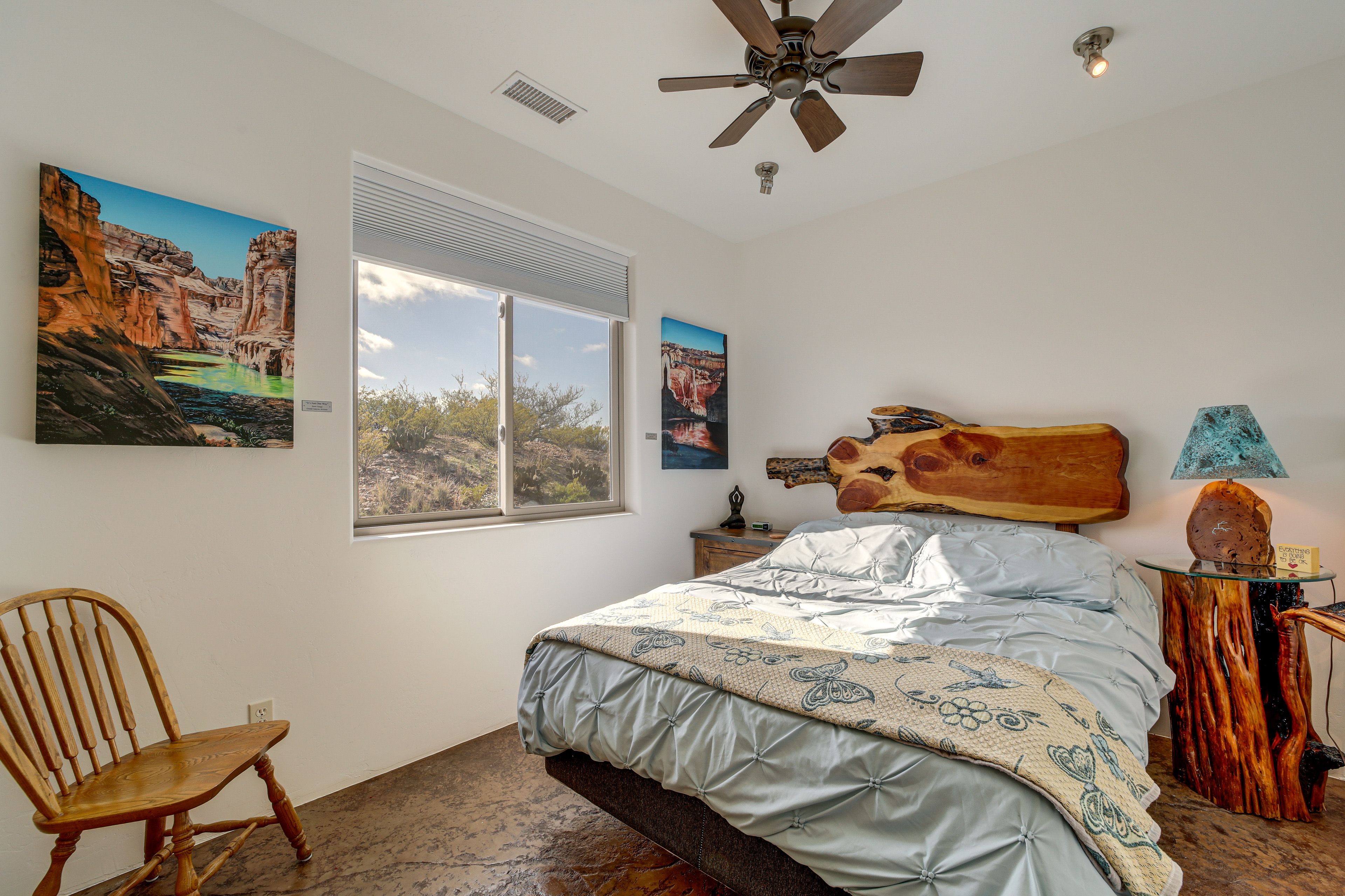 Bedroom 3 | Queen Bed