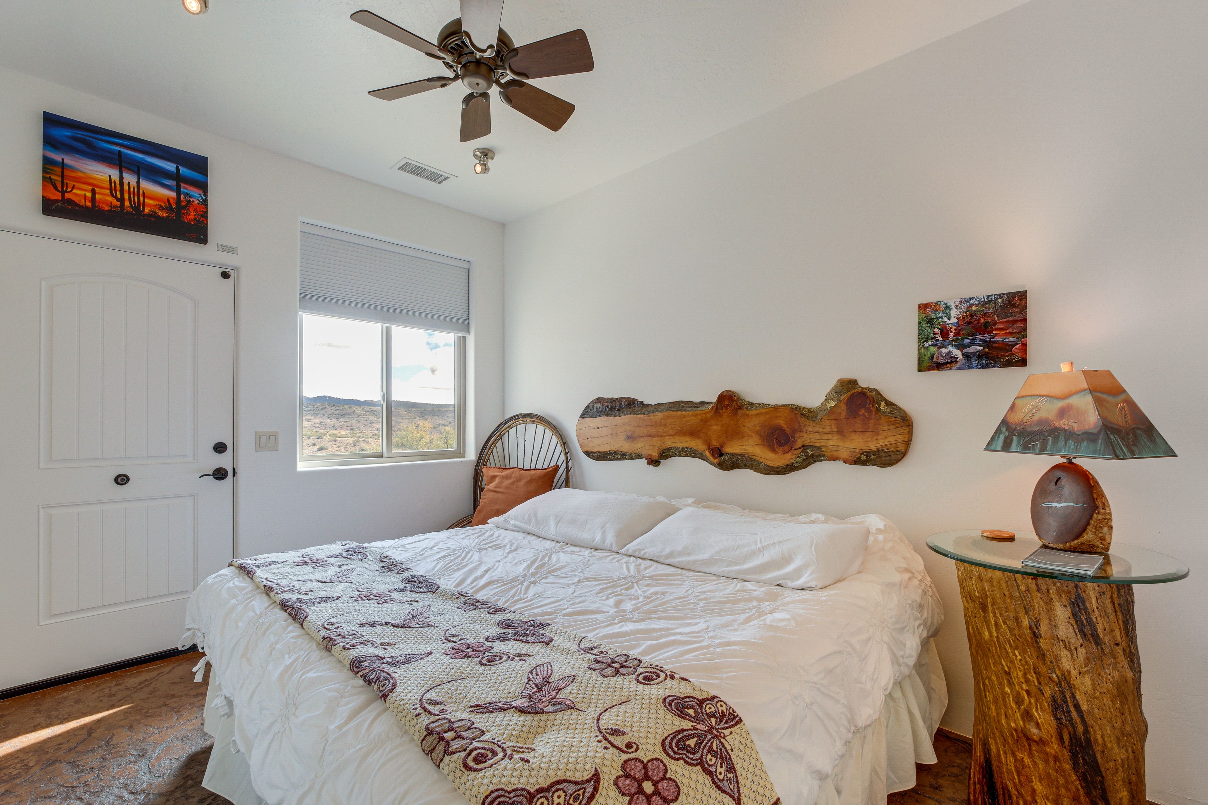 Bedroom 2 | King Bed